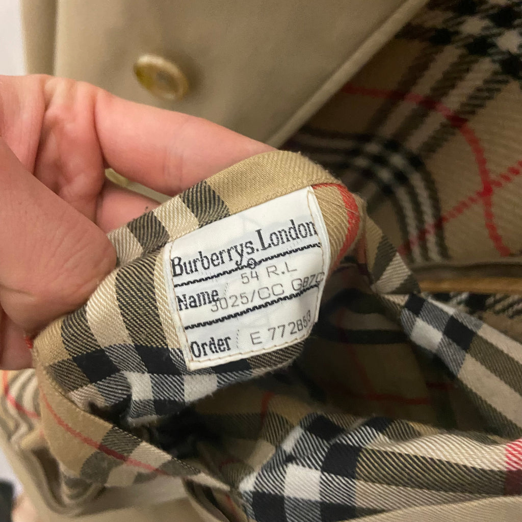 Burberry Trenchcoat Size 54/XL including Inlet