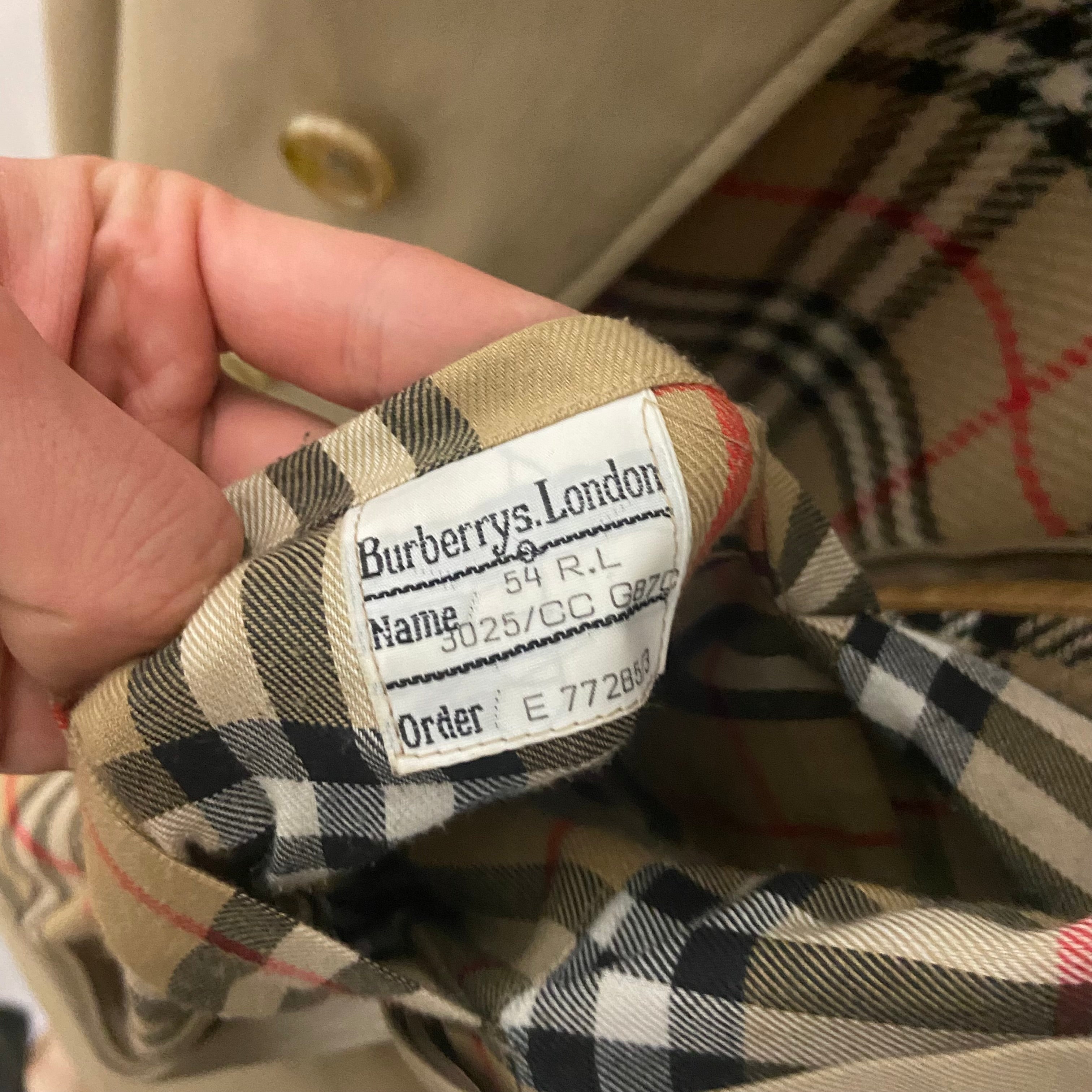 Burberry Trenchcoat Size 54/XL including Inlet