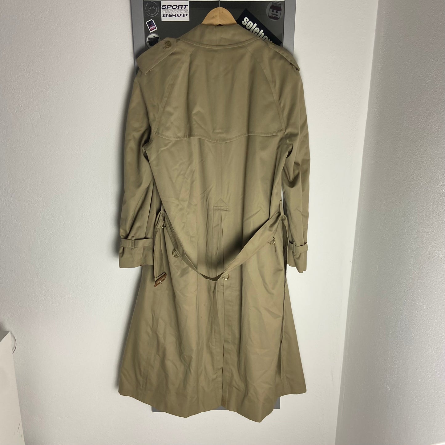 Burberrys Trenchcoat (50/L) including Inlet
