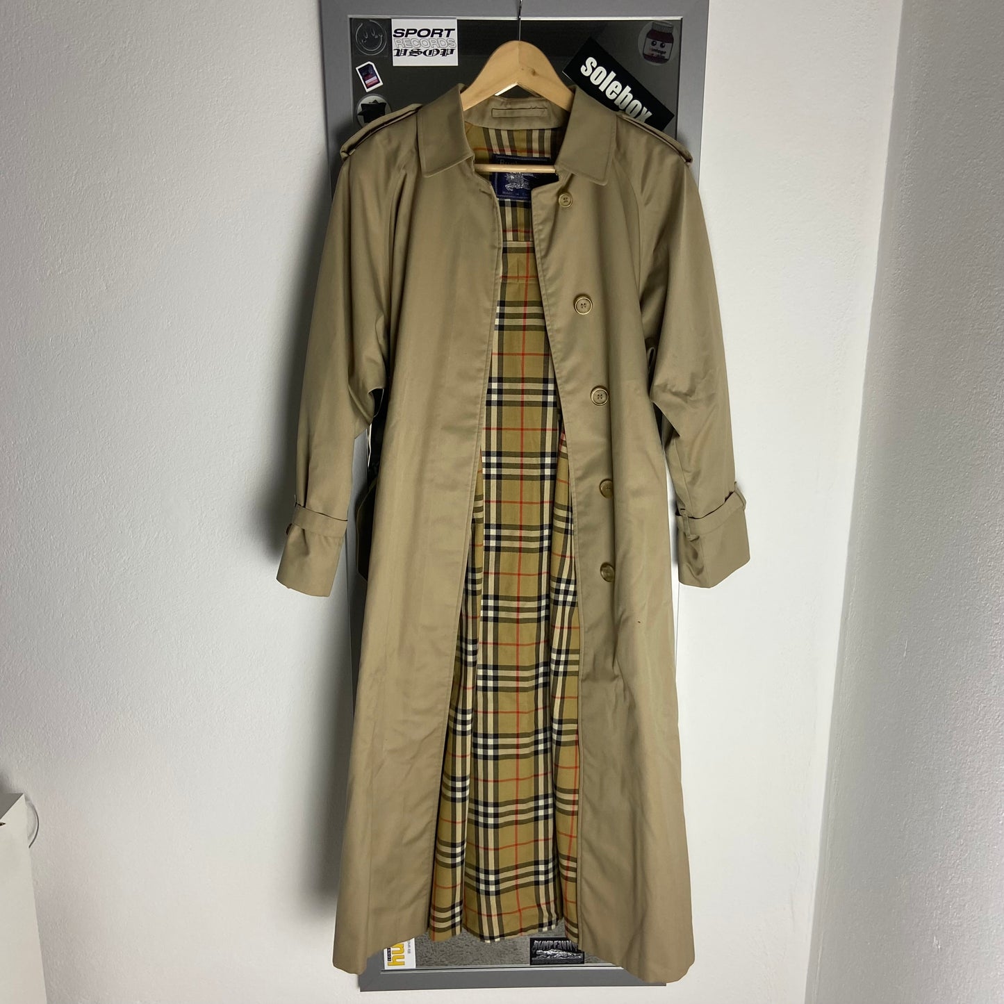 Burberrys Trenchcoat (12/M)