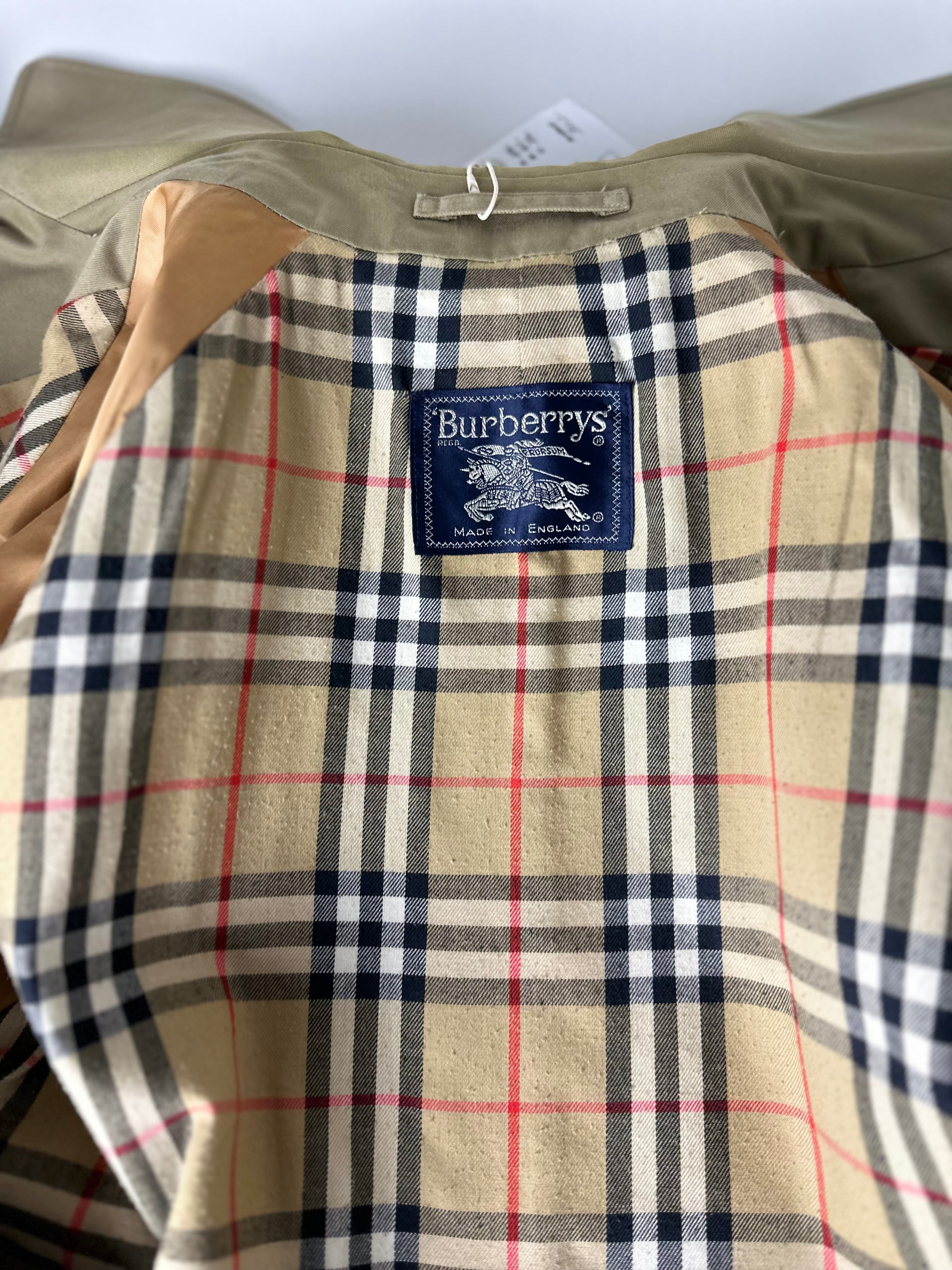 Burberrys Carcoat (52/L)