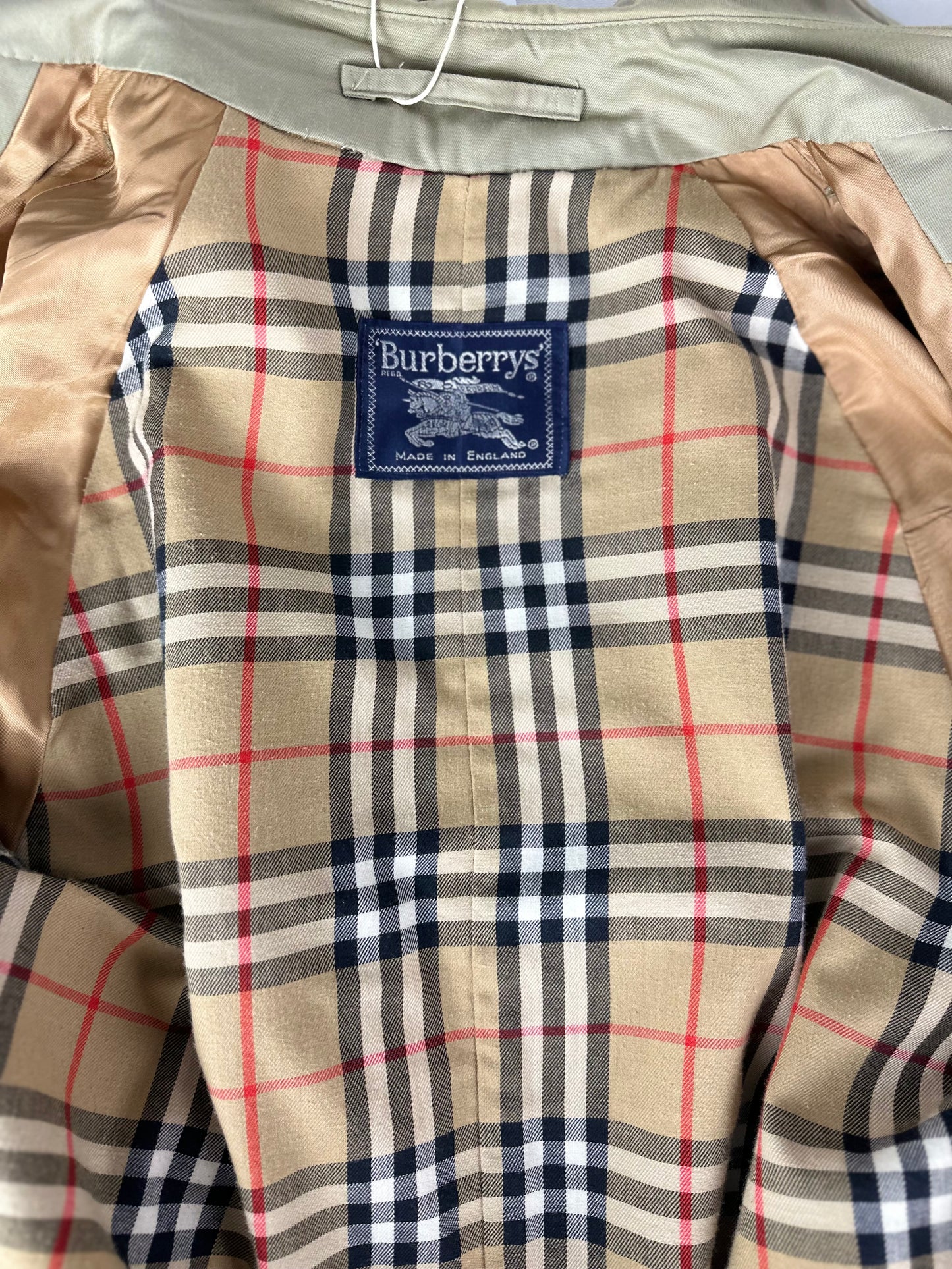 Burberrys Trenchcoat (50/L)