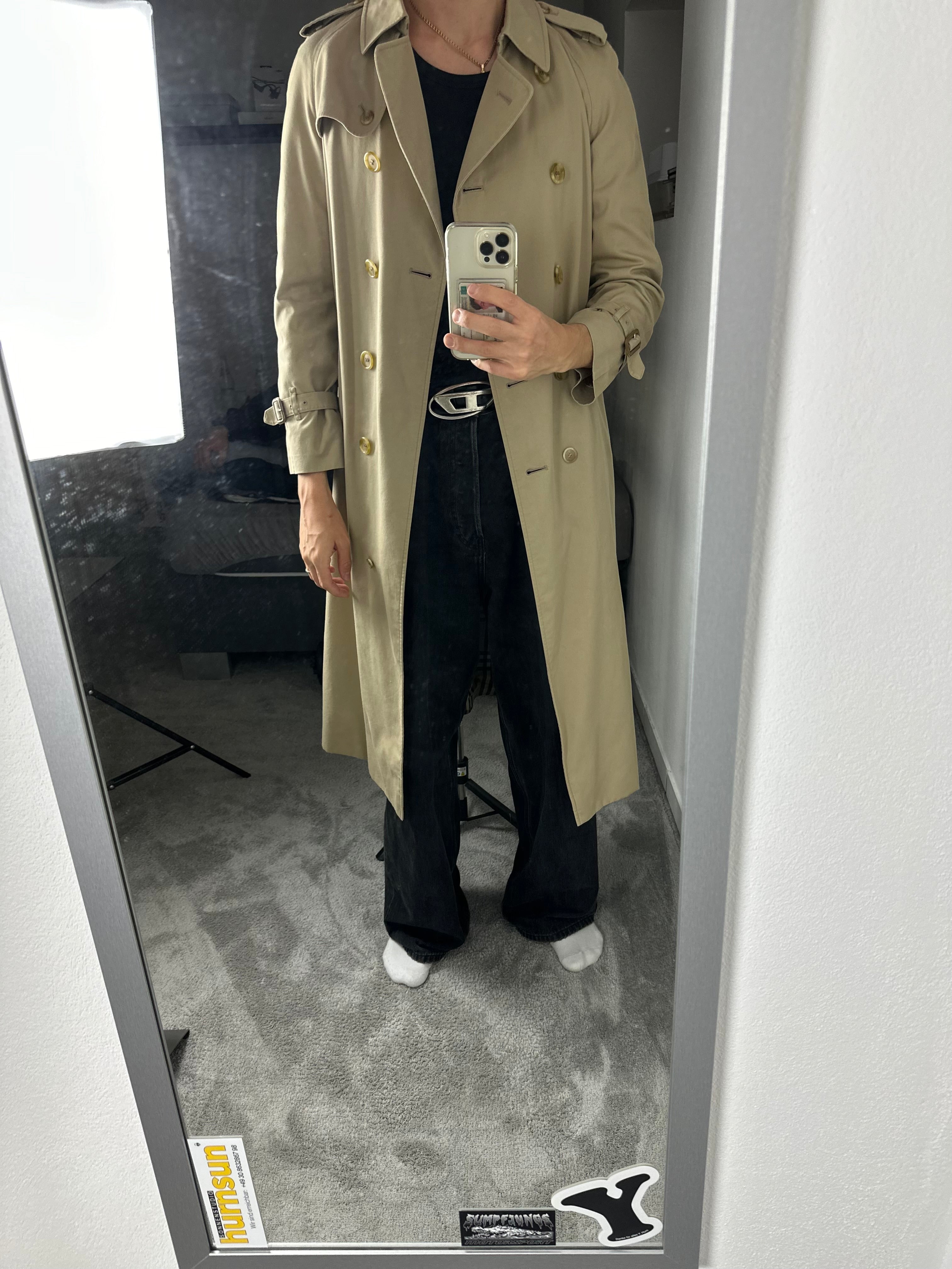 Burberrys Trenchcoat (12/M)