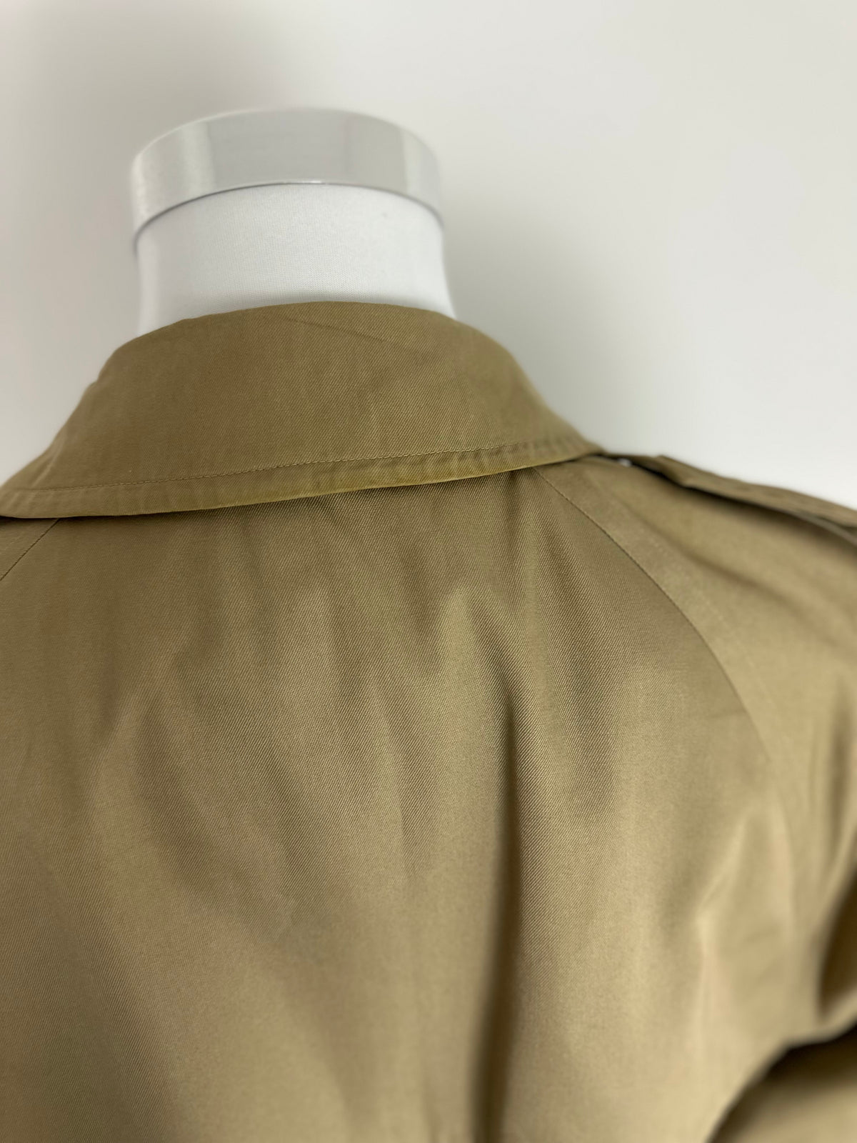 Vintage Burberry Trench Coat Beige Size 50 L