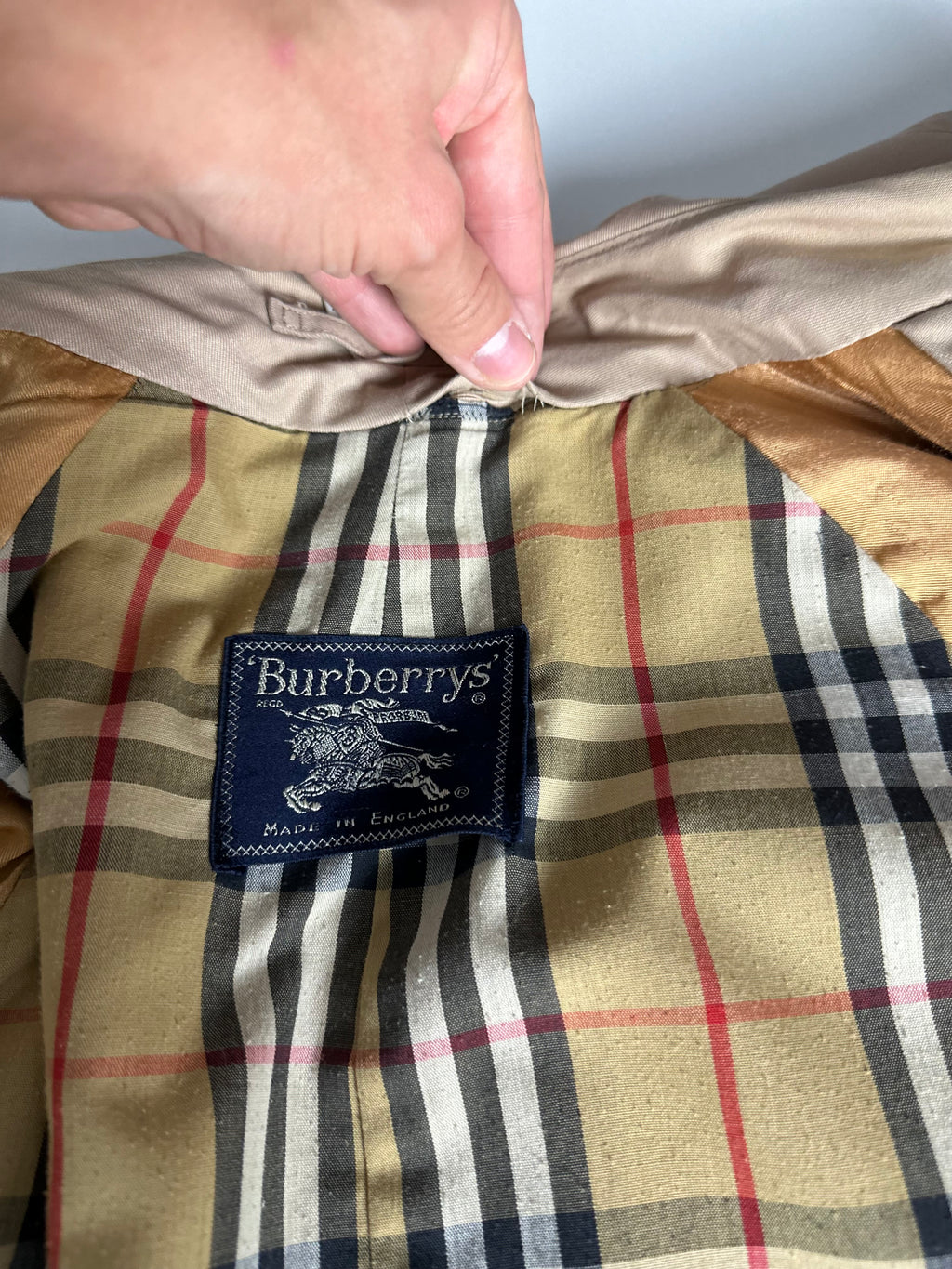 Burberrys Trenchcoat (52/L)
