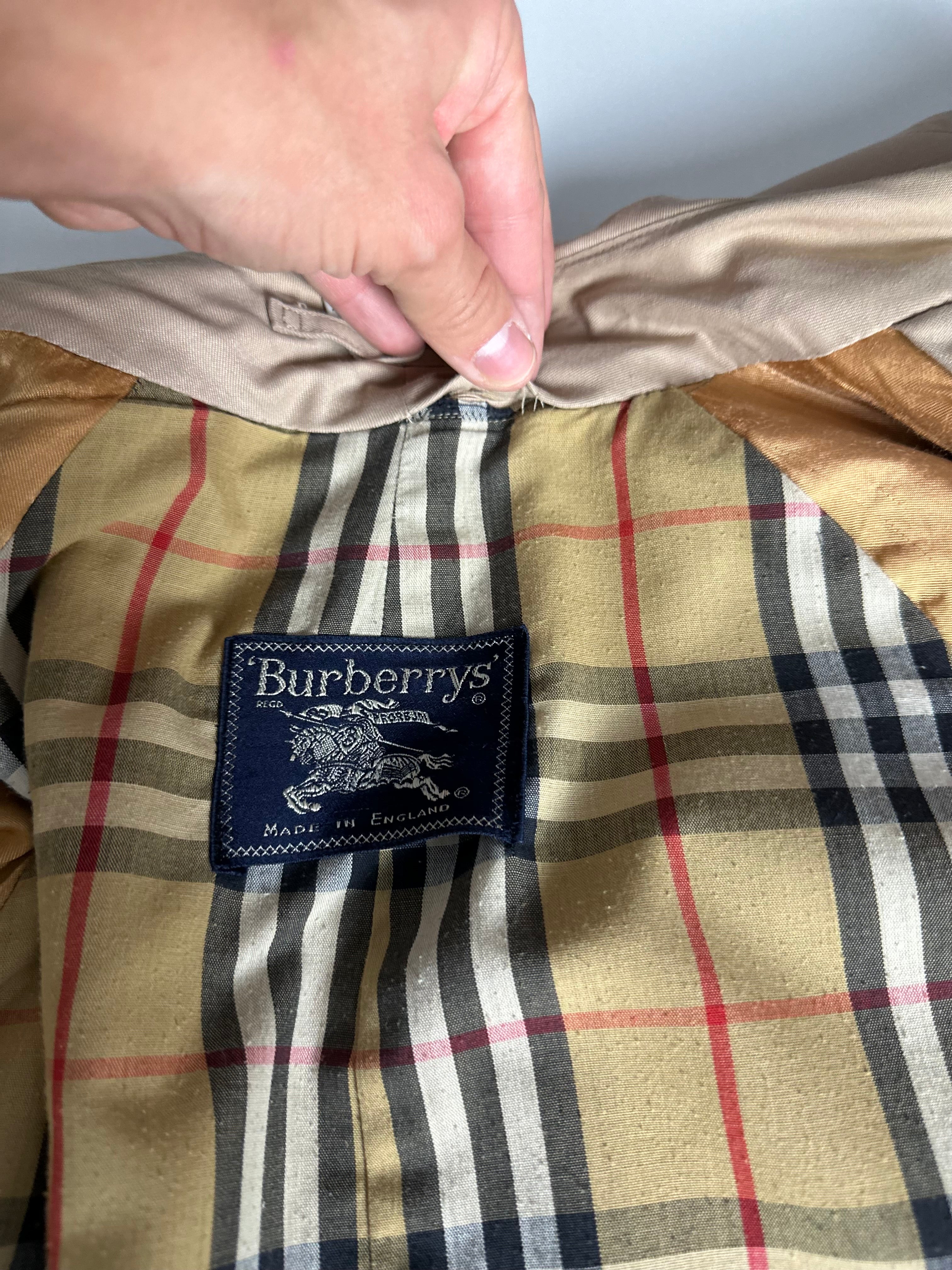 Burberrys Trenchcoat (52/L)