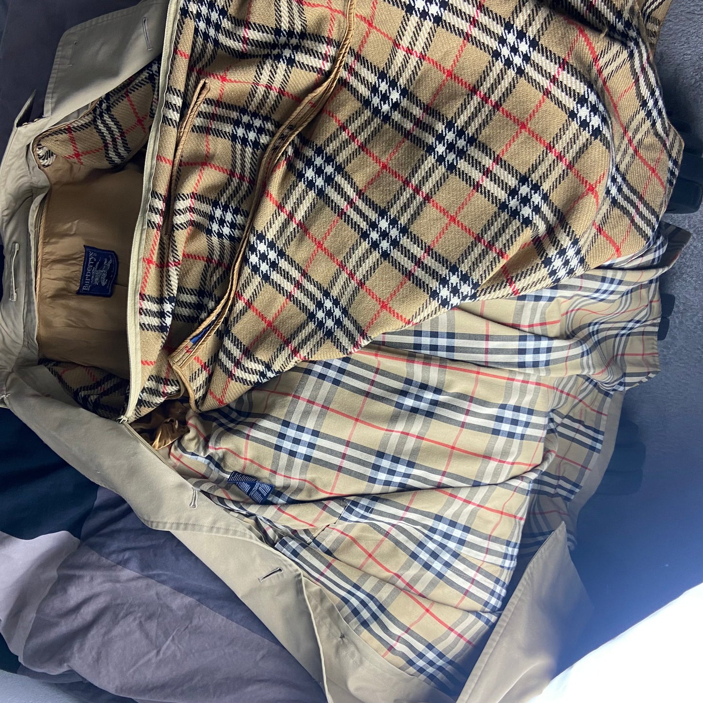 Burberry Trenchcoat Size 48/M including Inlet
