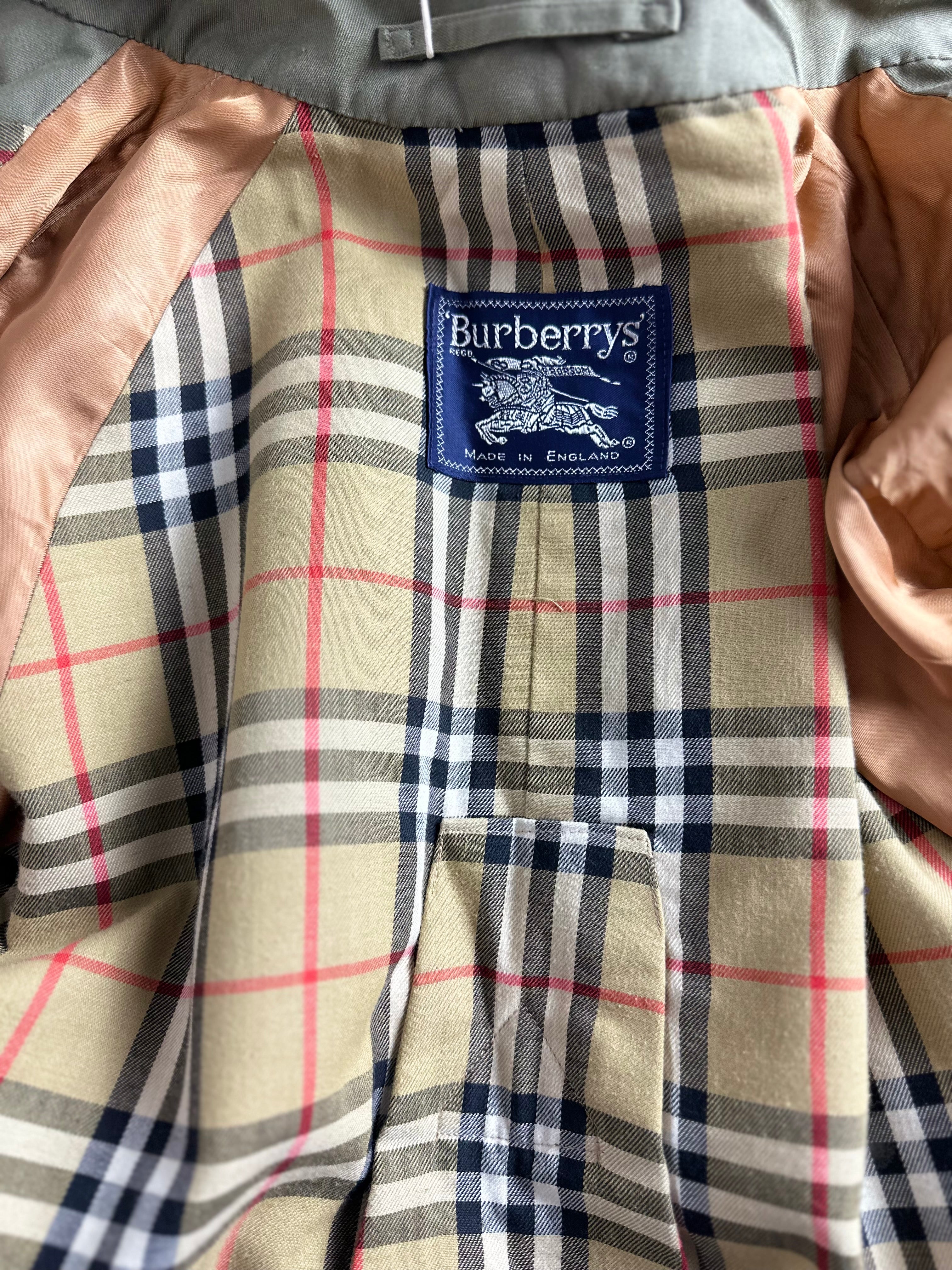 Burberrys Trenchcoat (50/L)