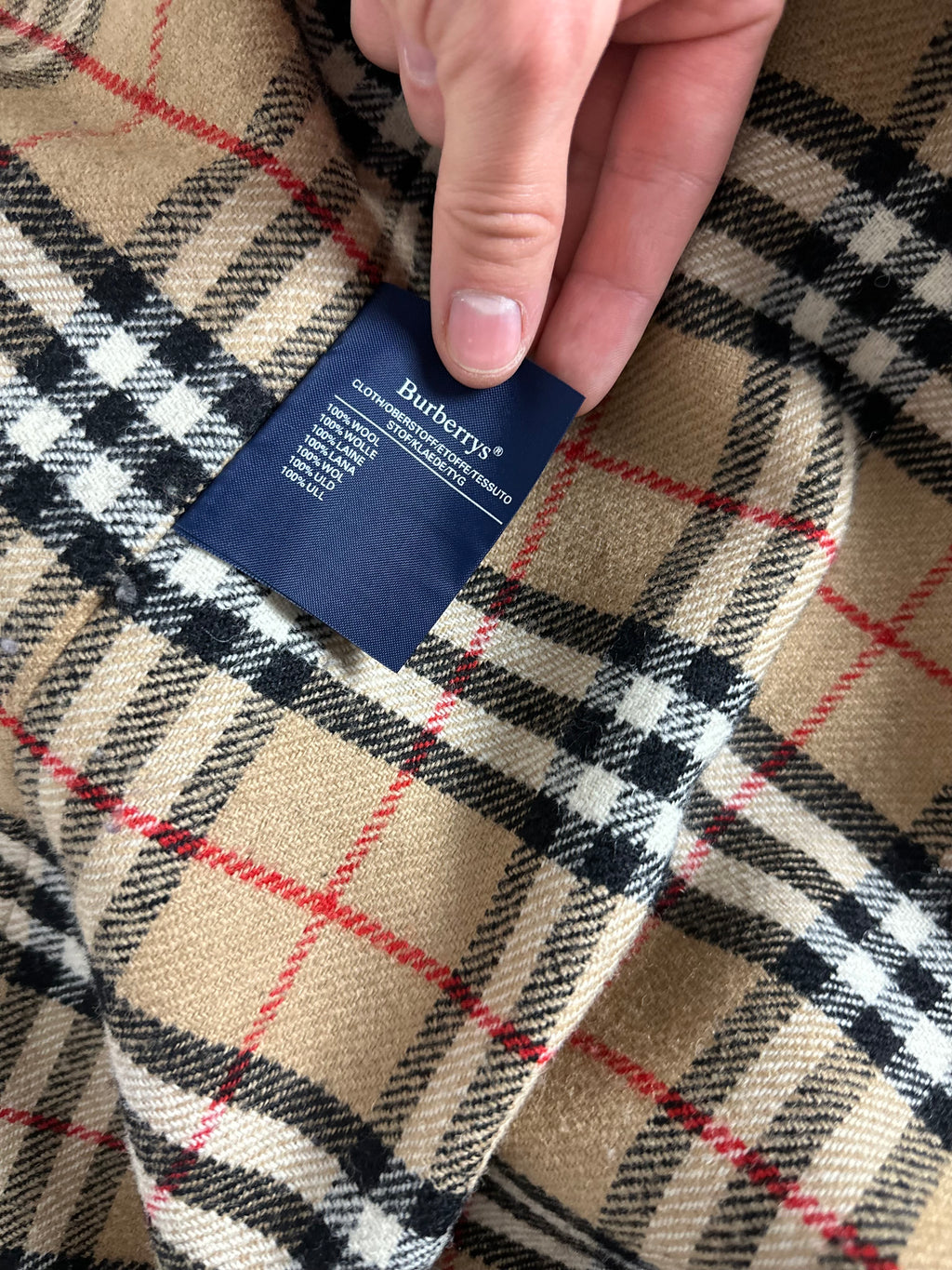 Burberrys Trenchcoat (14/L) including Inlet