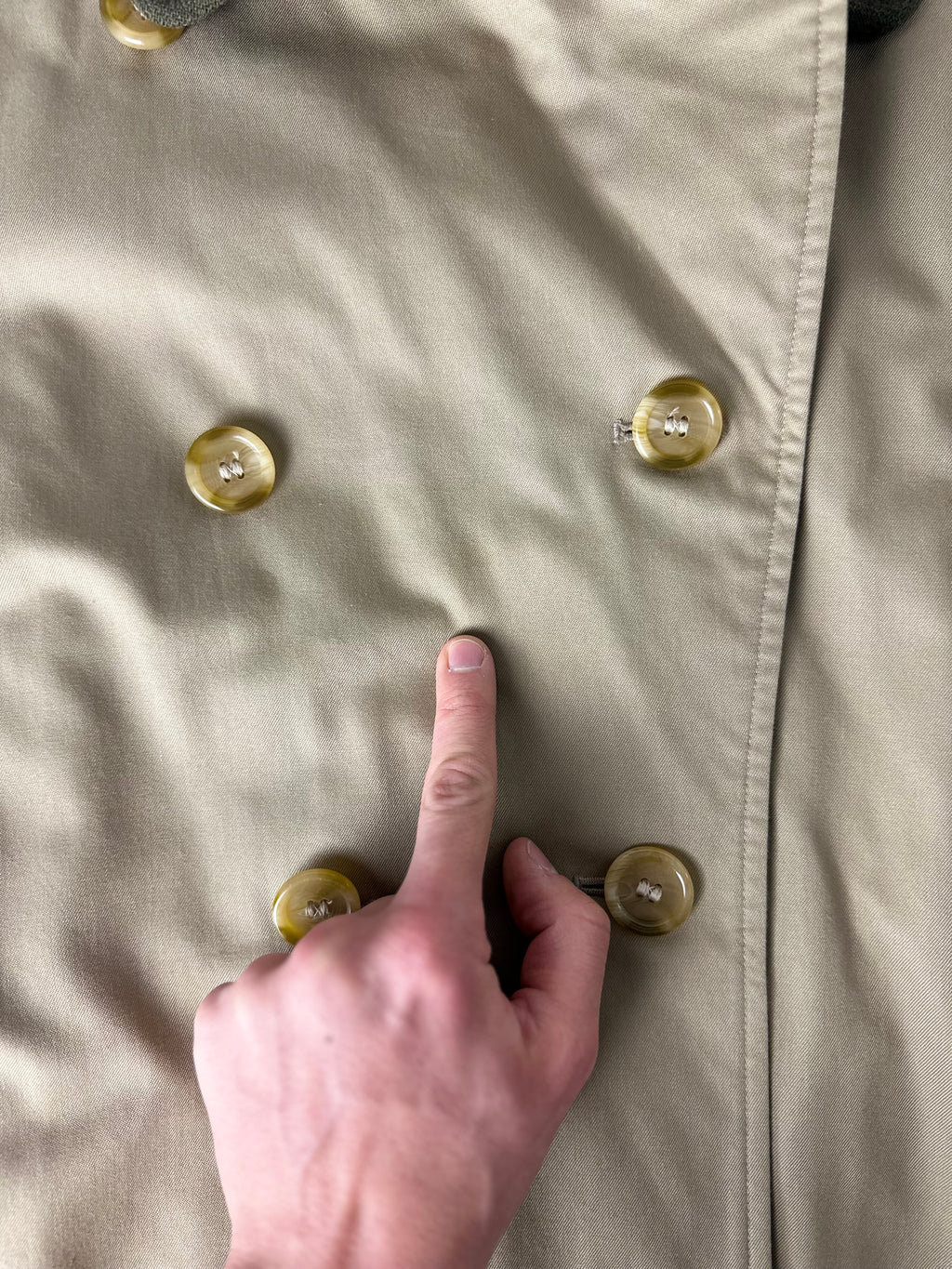 Burberrys Trenchcoat (14/L)