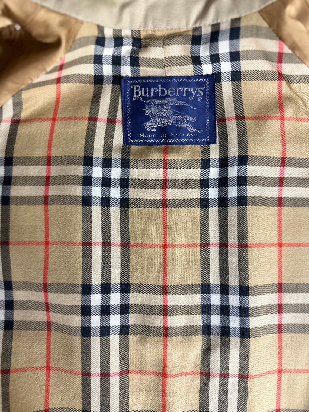 Burberrys Trenchcoat (50/L)