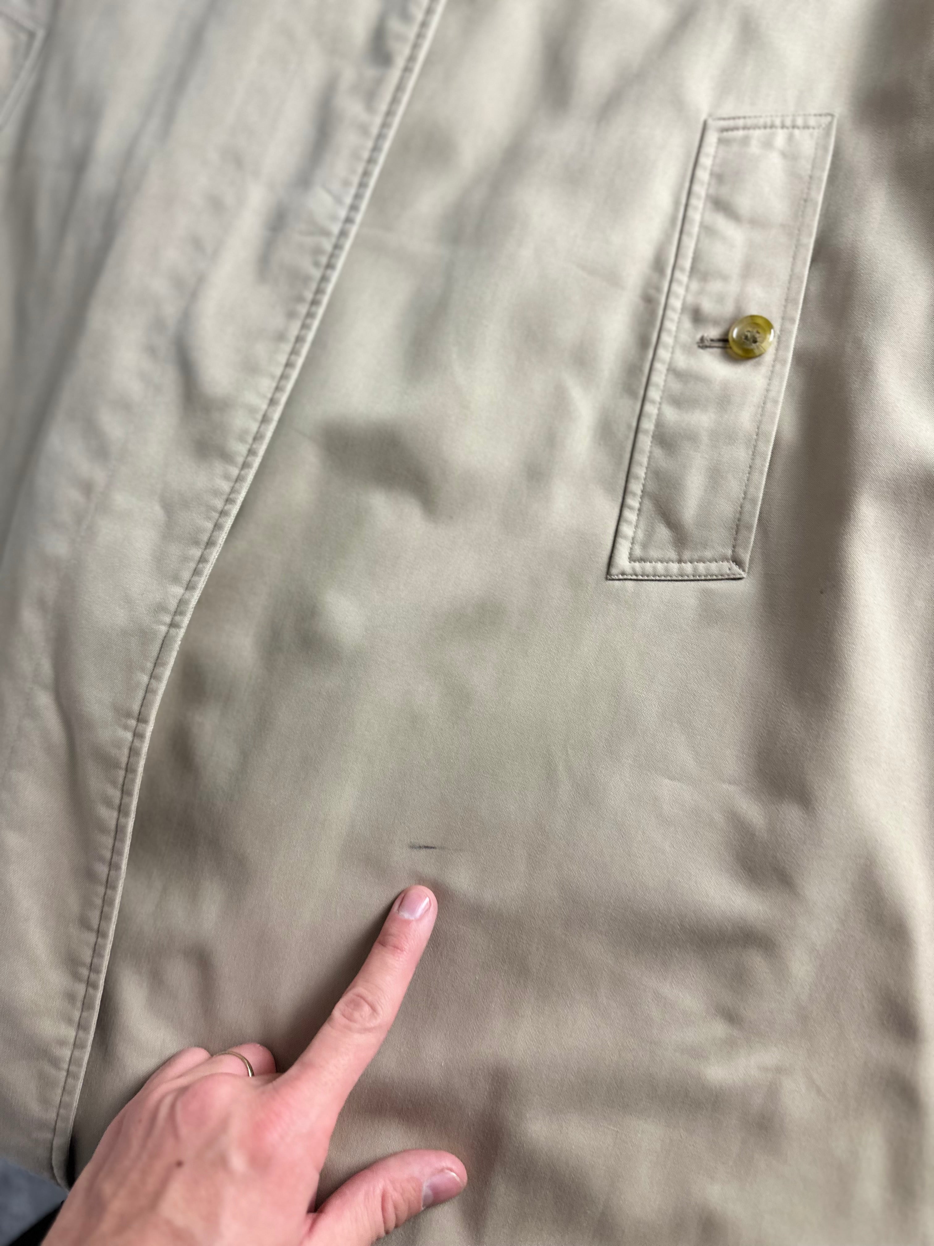 Burberrys Trenchcoat (14/L)