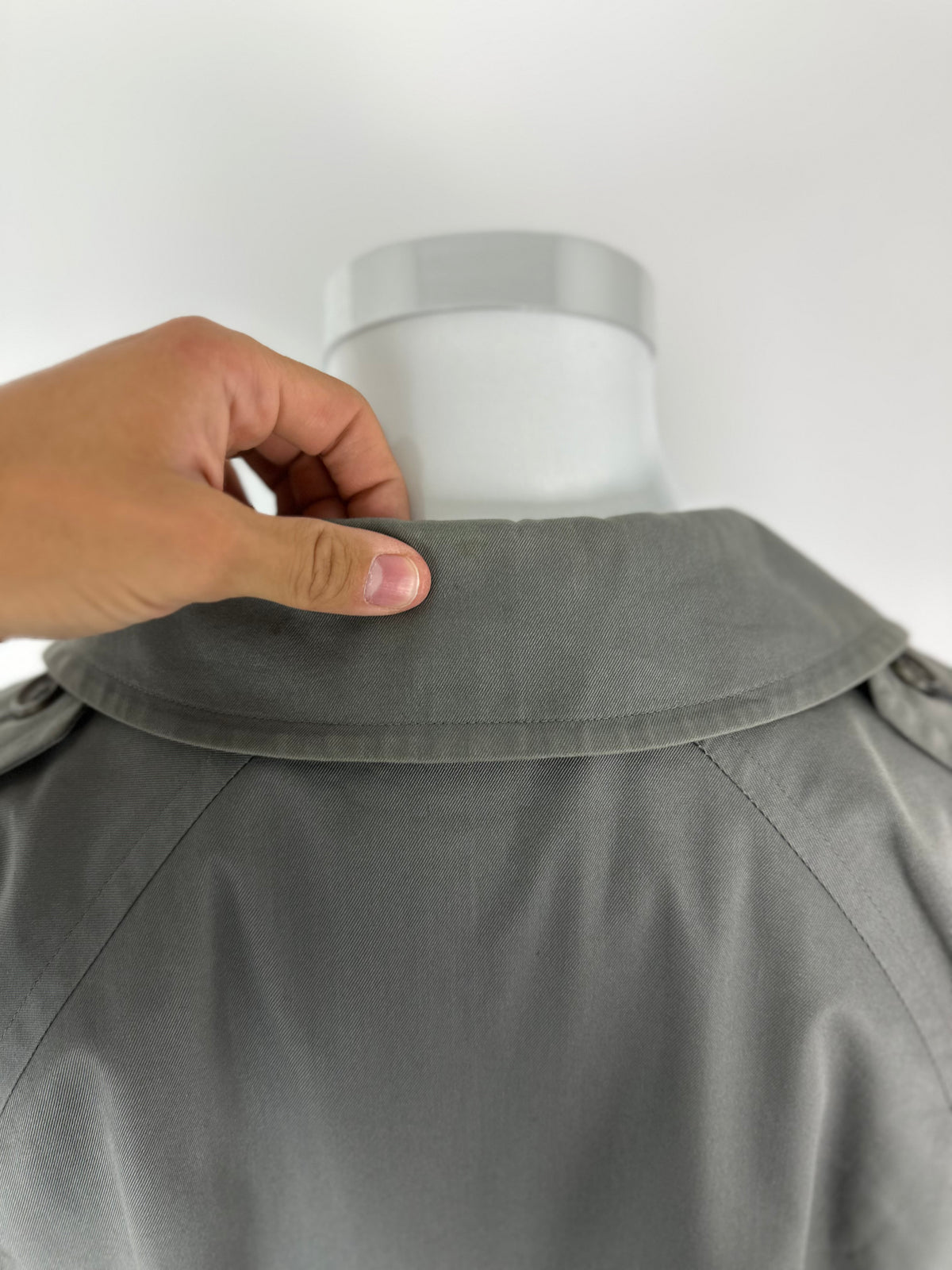 Vintage Burberry Trench Coat Grey Size 52 L