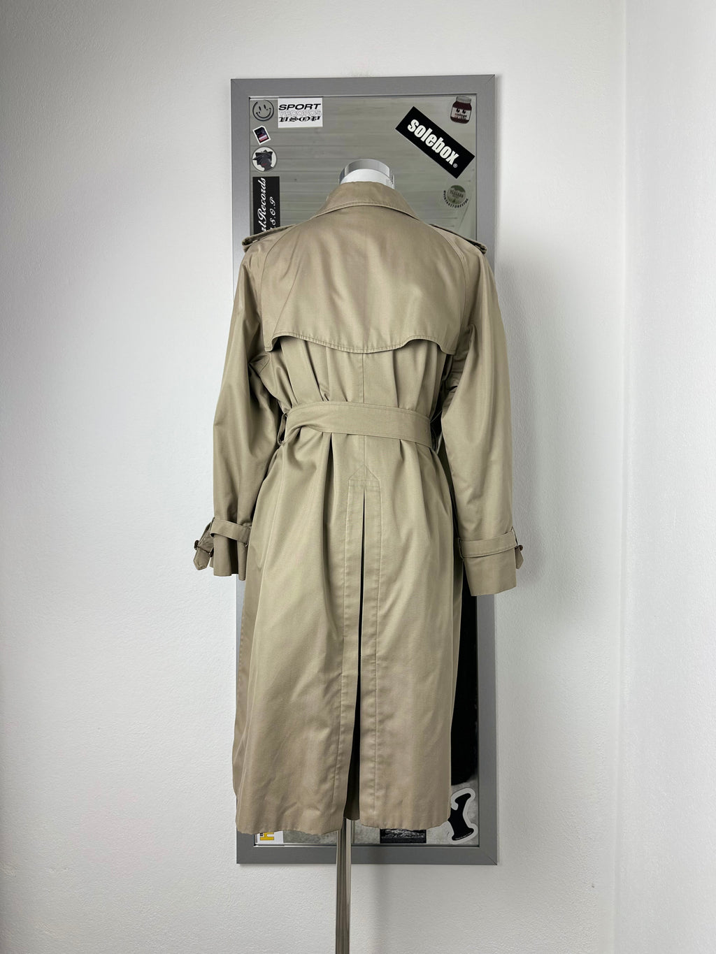 Burberrys Trenchcoat (14/L)