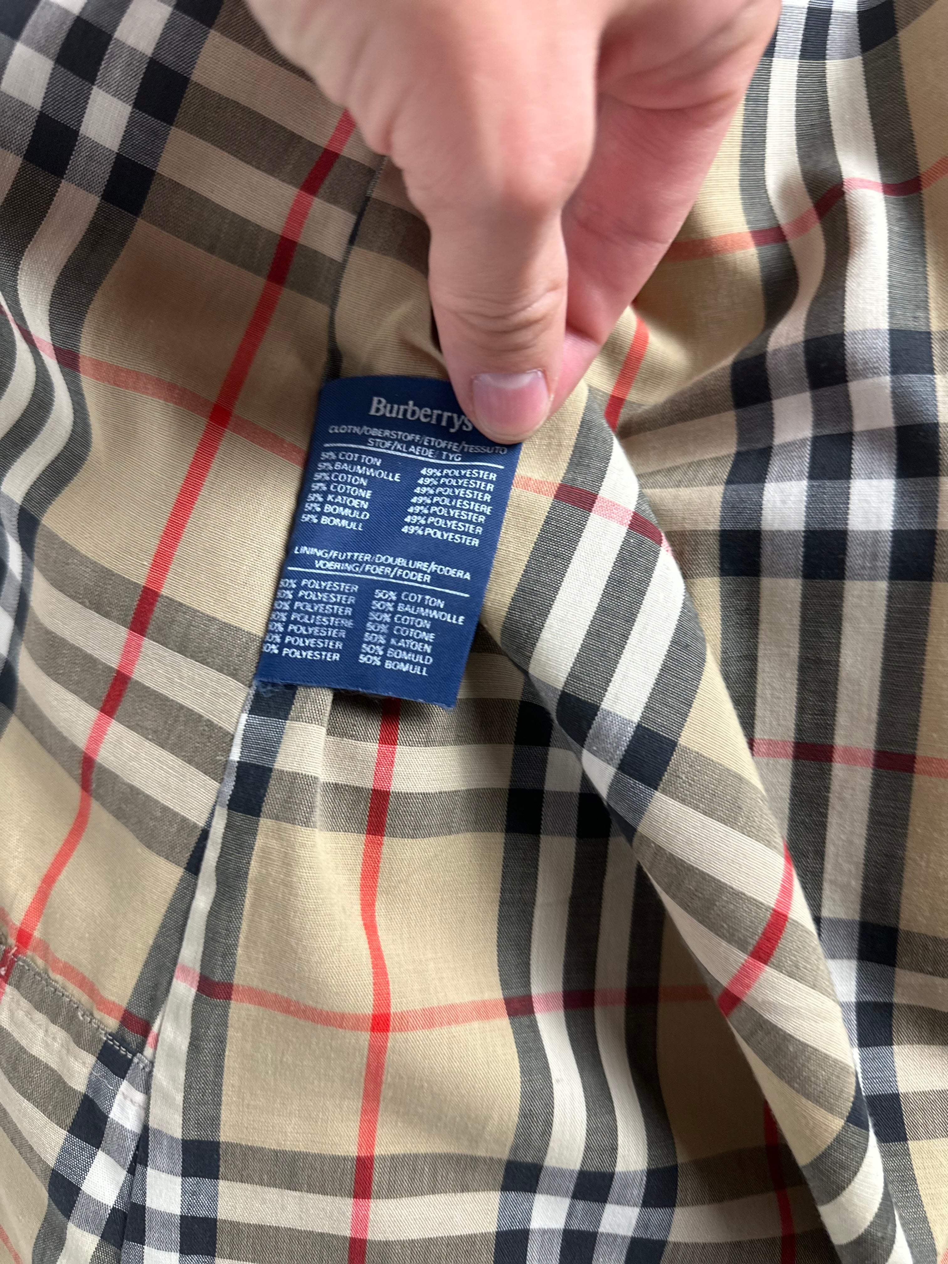 Burberrys Trenchcoat (14/L)