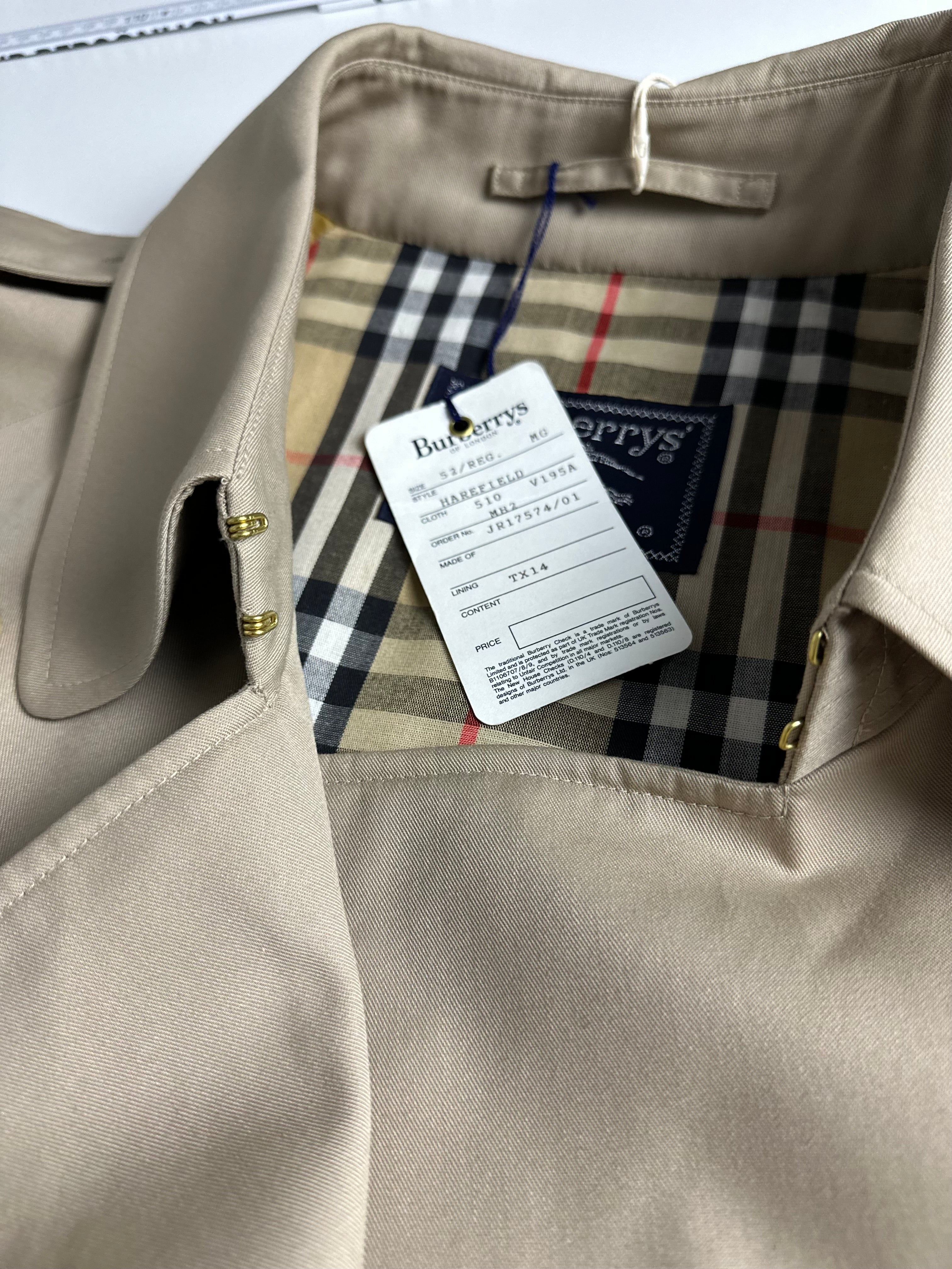 Burberrys Trenchcoat (52/L)