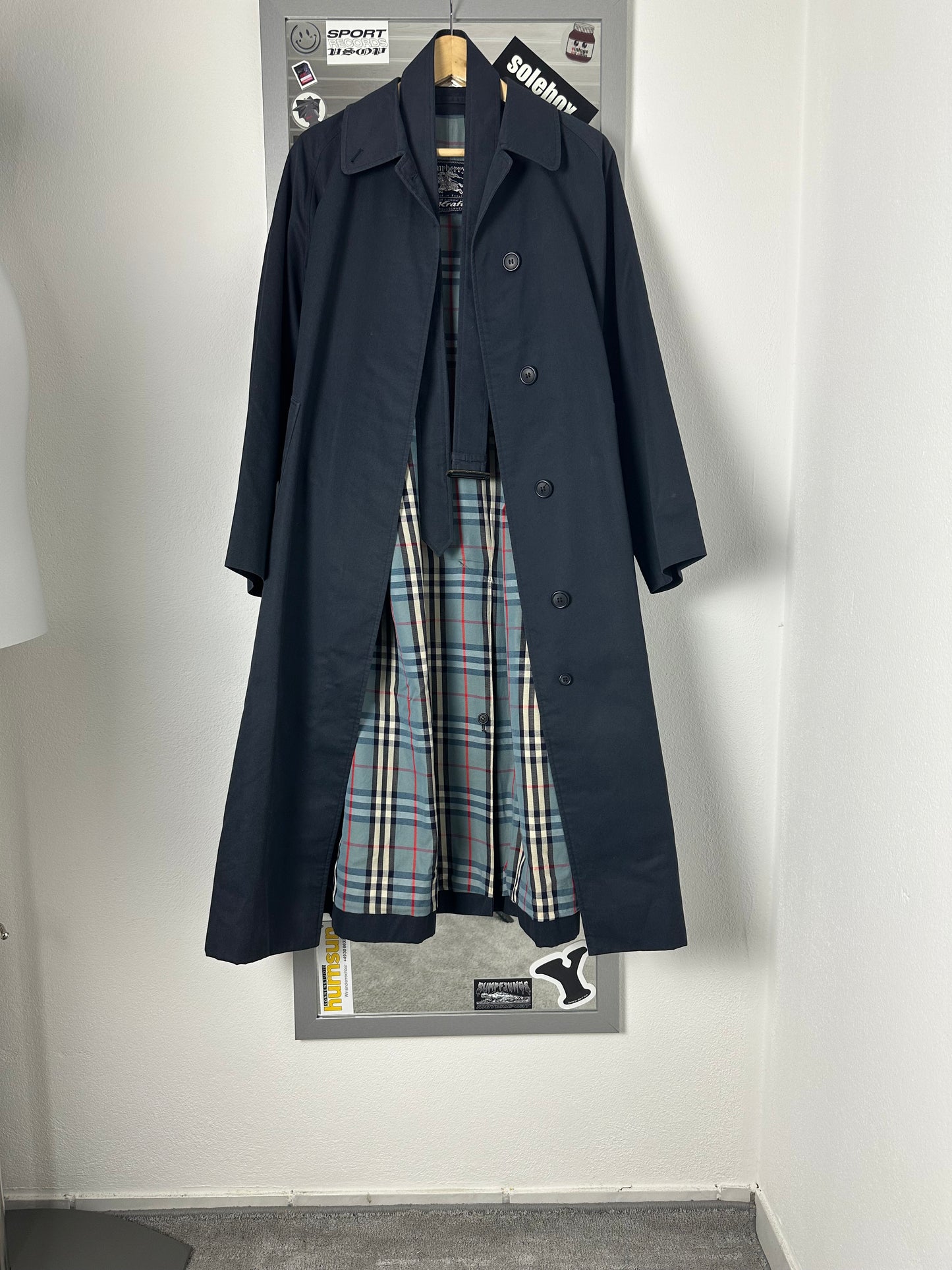 Burberrys Trenchcoat (14/L)