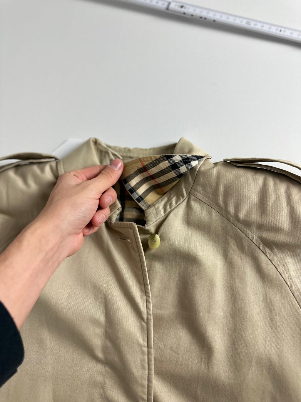 Burberrys Trenchcoat (14/L)