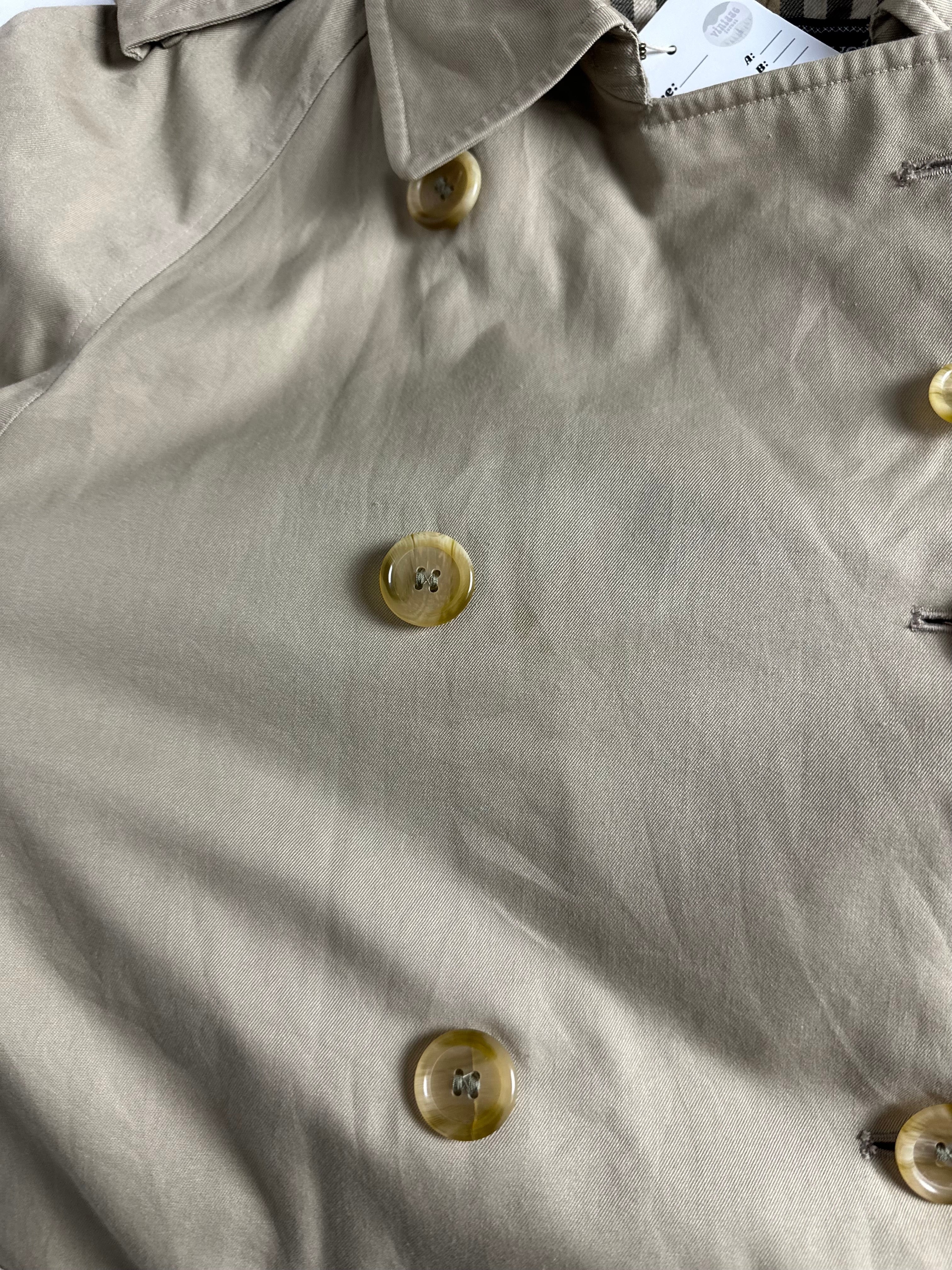 Burberrys Trenchcoat (14/L)