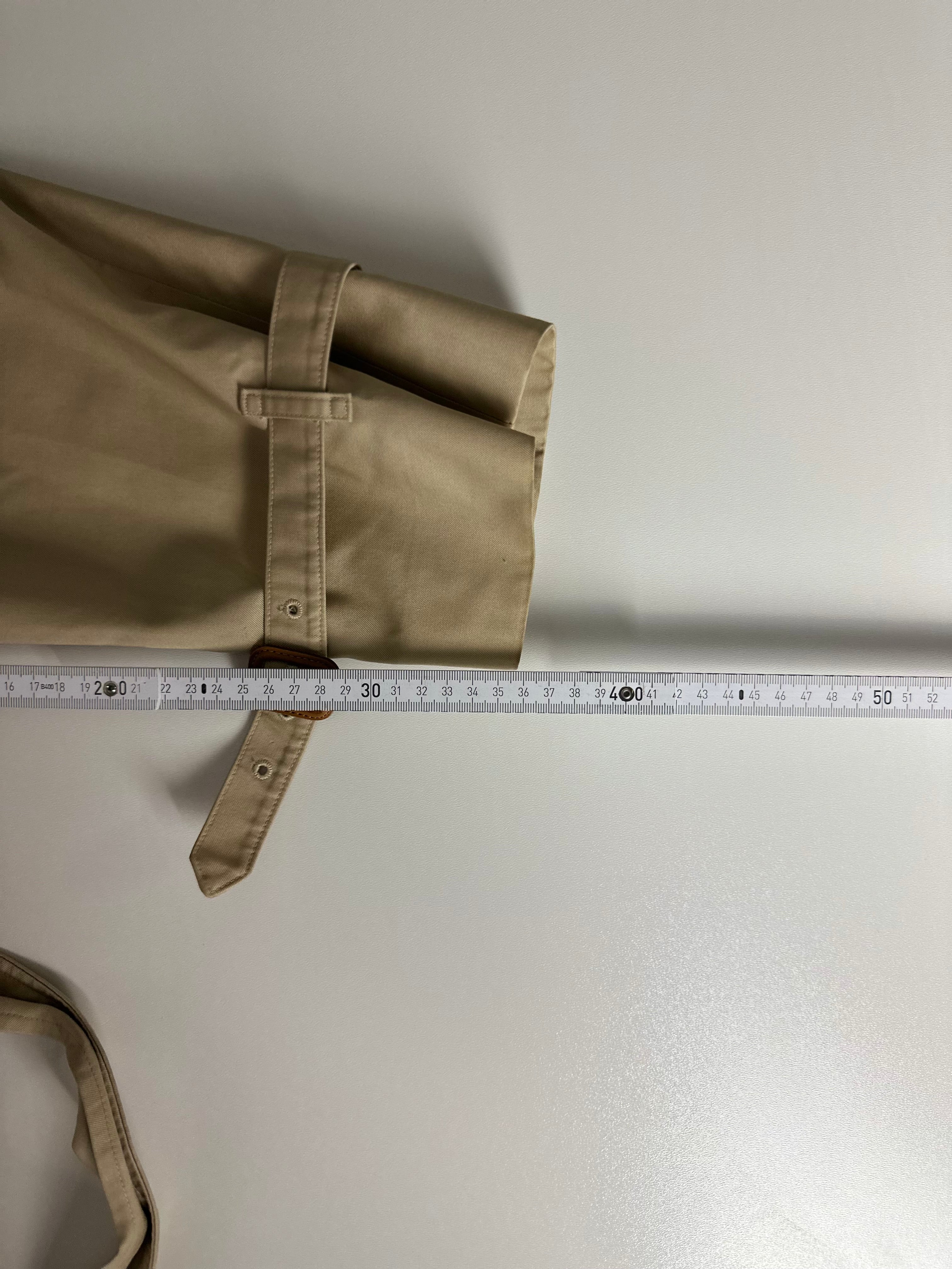 Burberrys Trenchcoat (14/L)