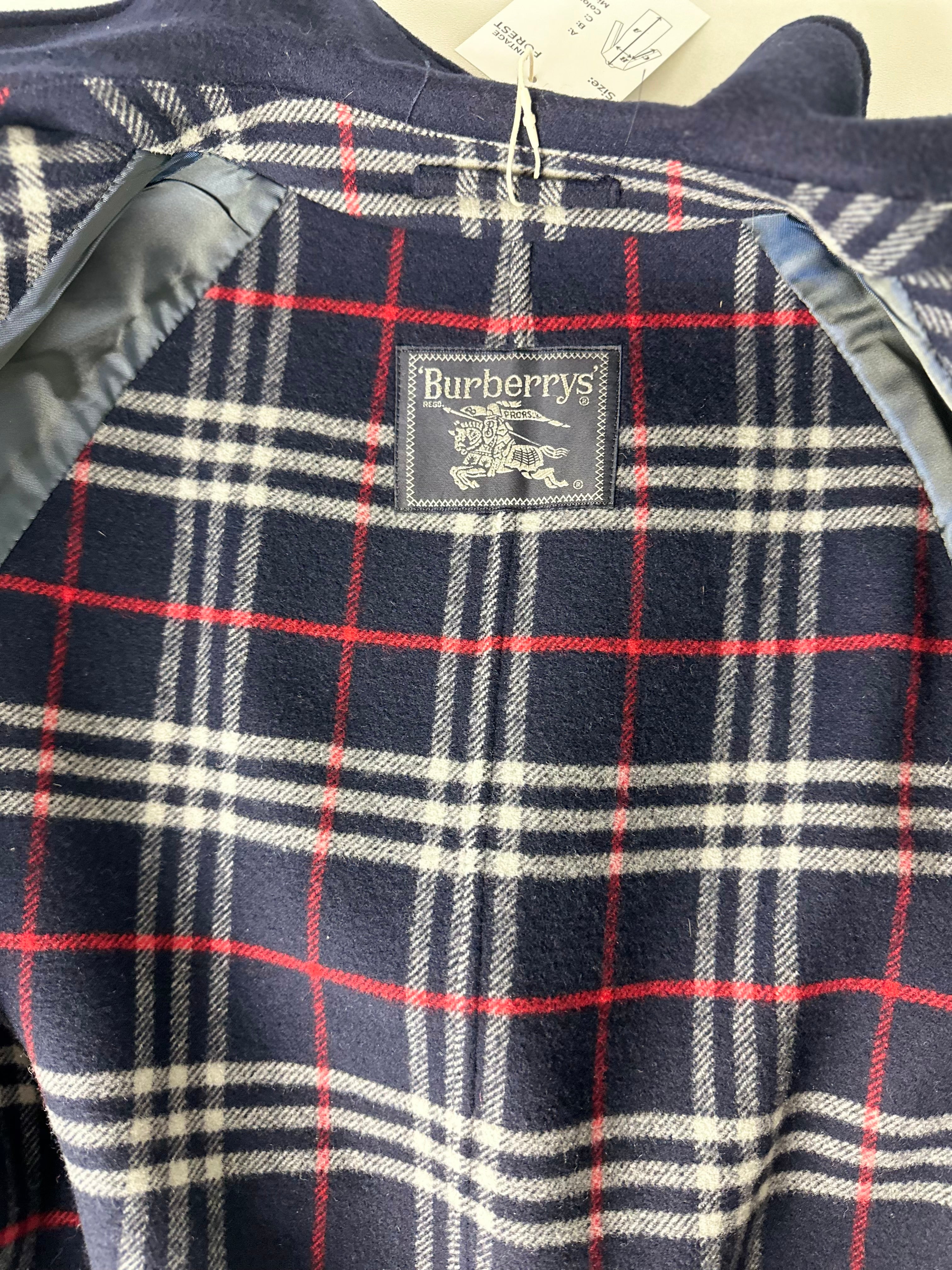 Burberrys Coat (48/M)