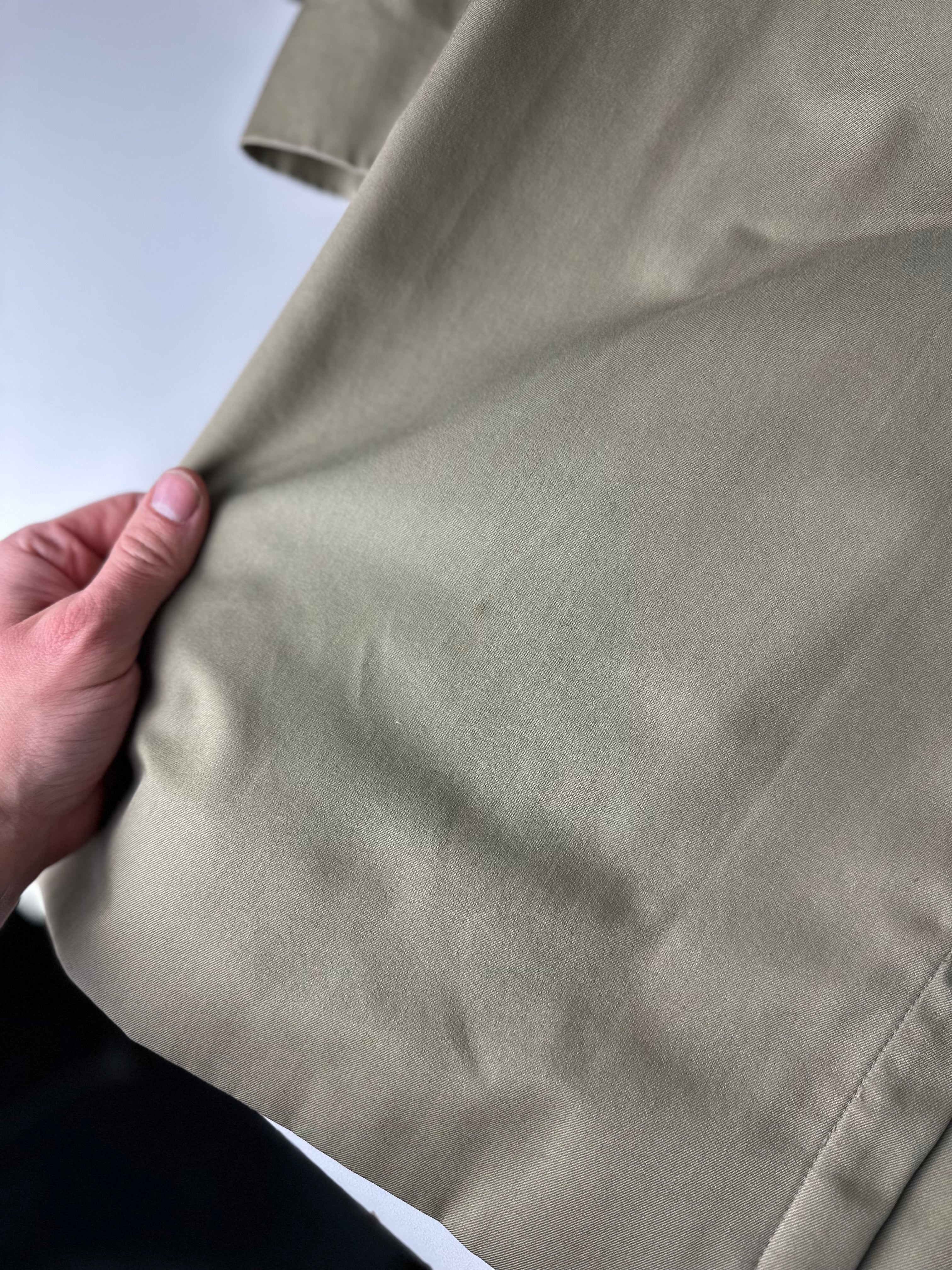 Burberrys Trenchcoat (48/M) including Inlet