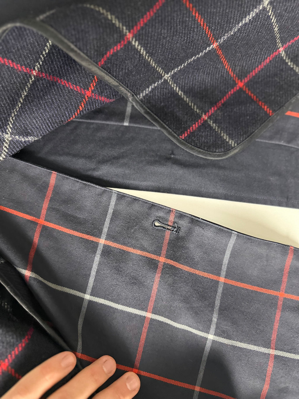 Burberrys Trenchcoat (16/XL) including Inlet