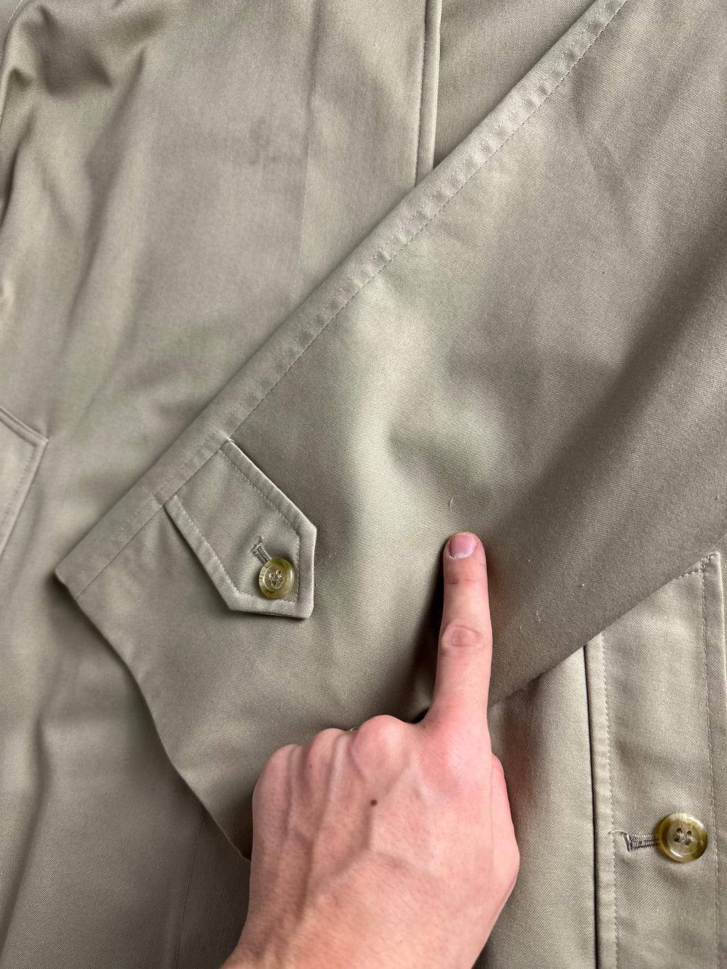 Burberrys Trenchcoat (12/M)