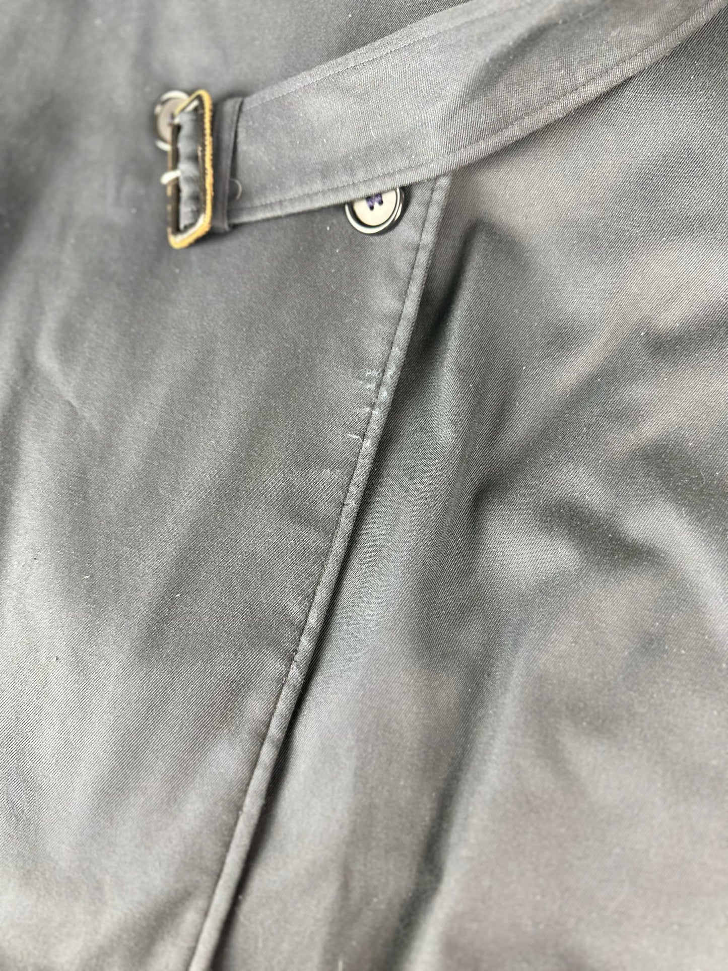Burberrys Trenchcoat (12/M)