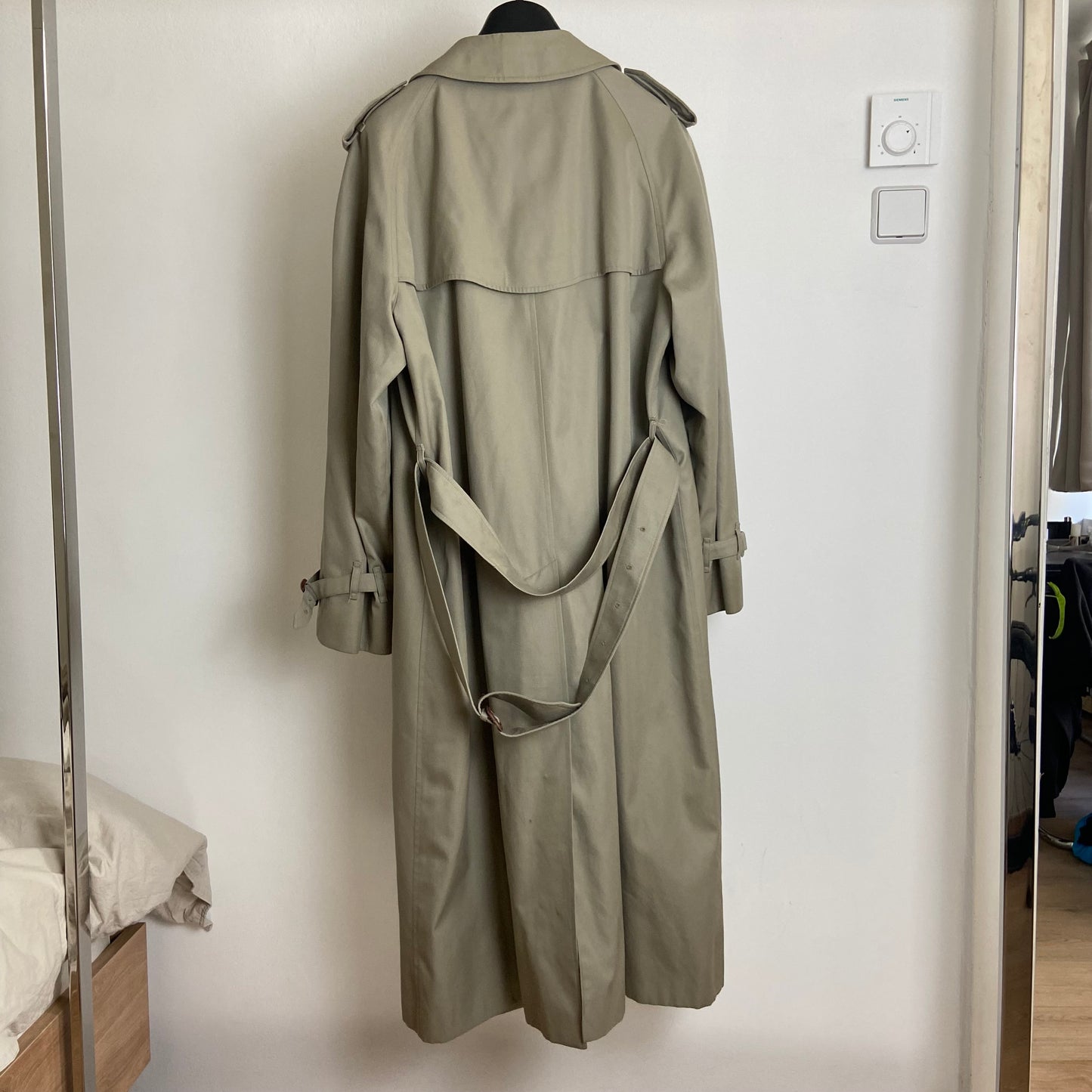 Burberrys Trenchcoat (18/XXL)