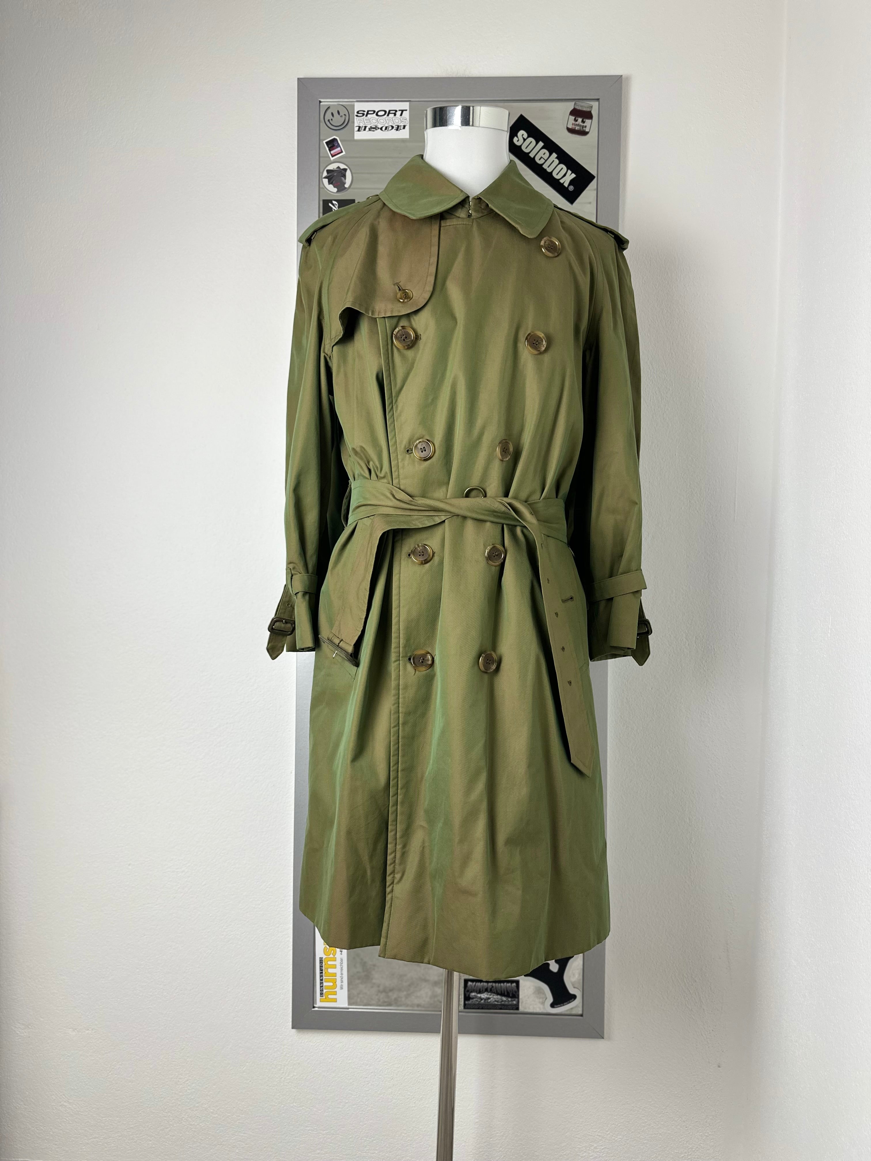 Burberrys Trenchcoat (50/L)