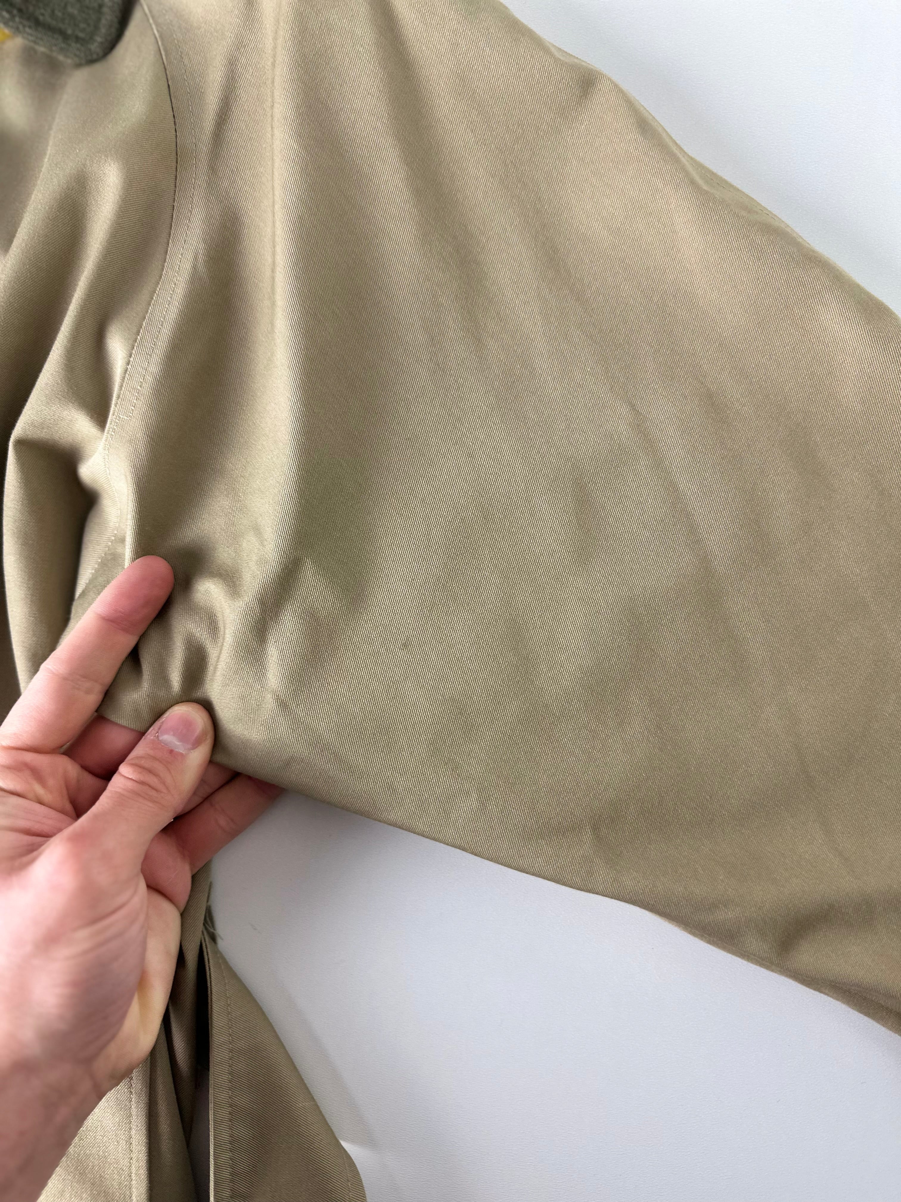 Burberrys Trenchcoat (14/L)