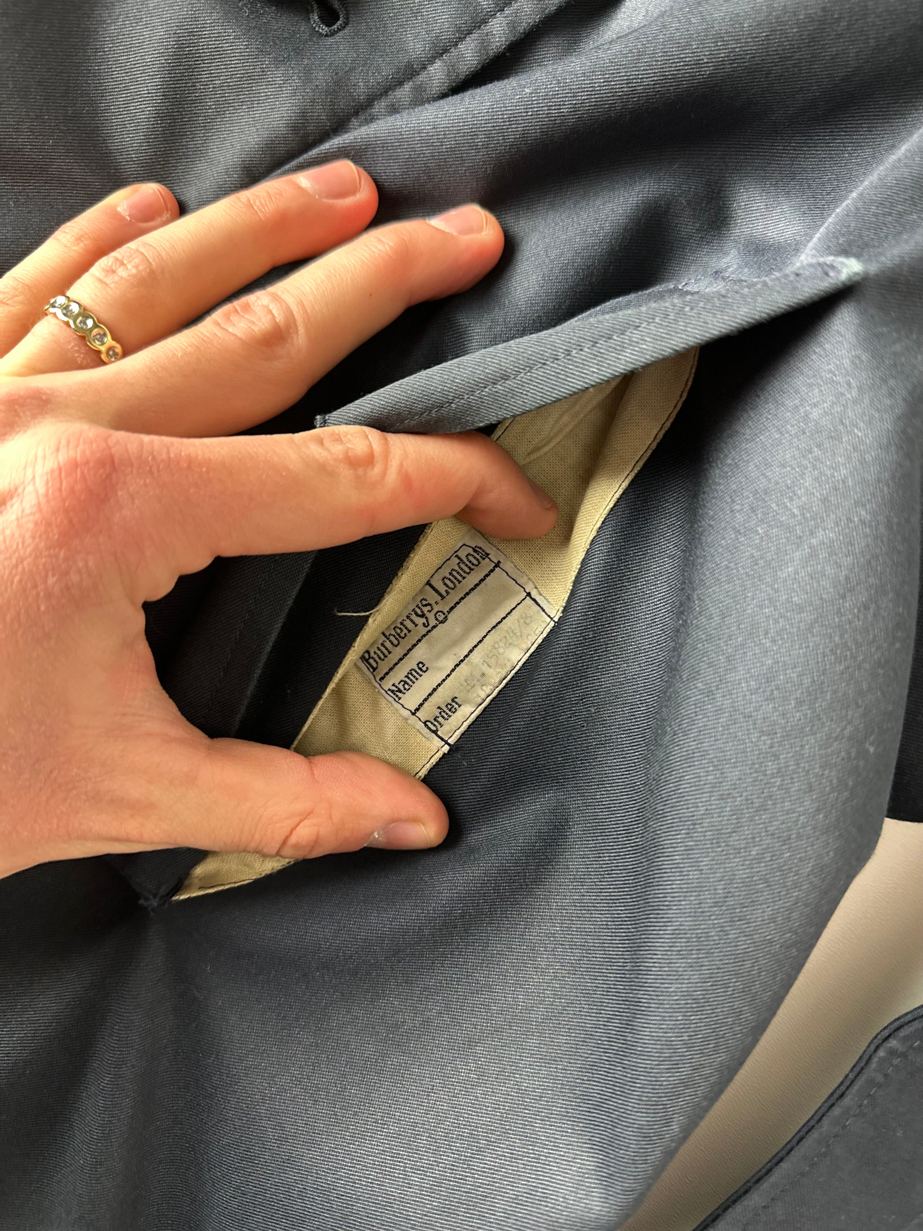 Burberrys Trenchcoat (18/XXL)