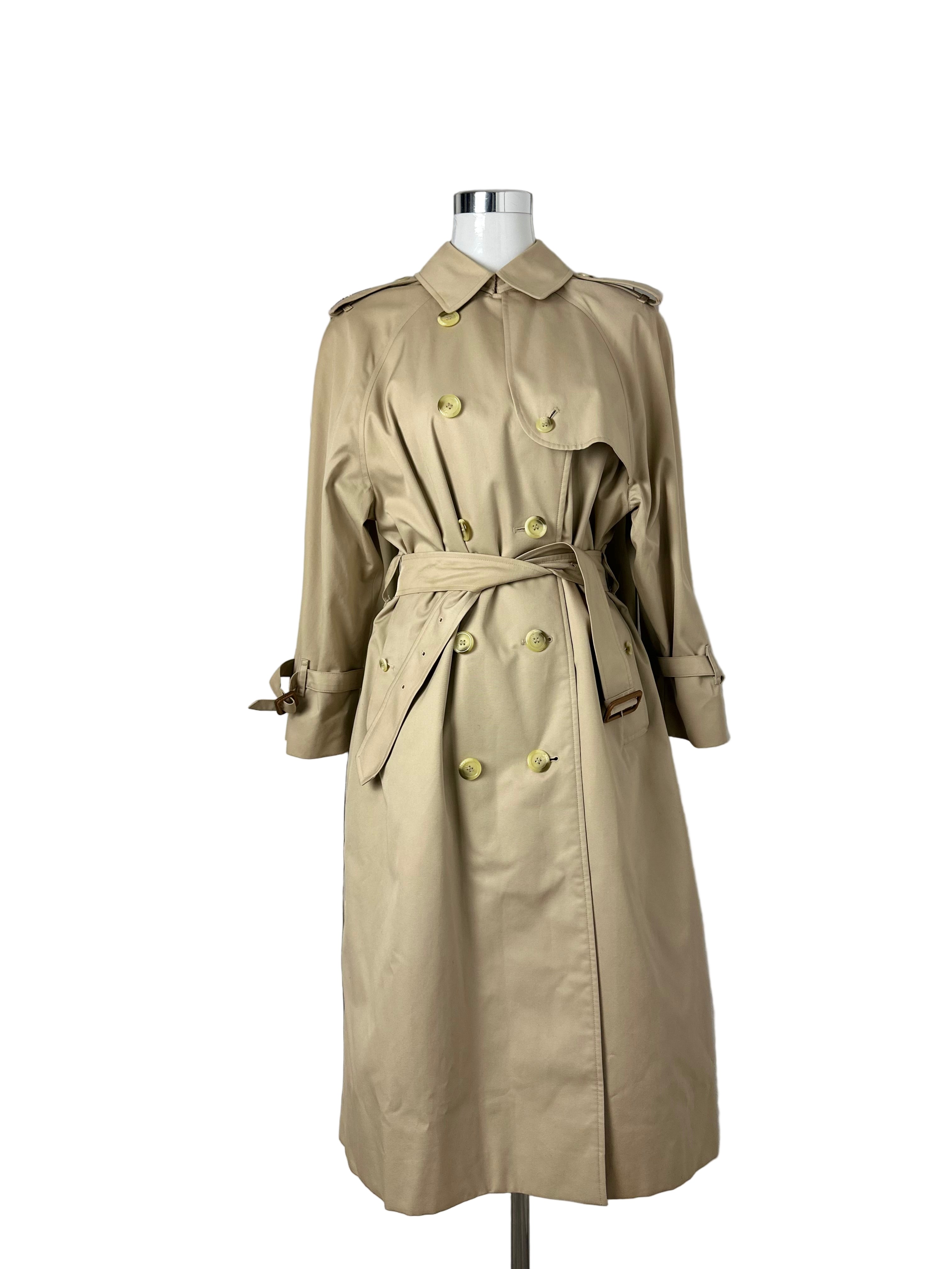 Burberrys Trenchcoat (12/M)