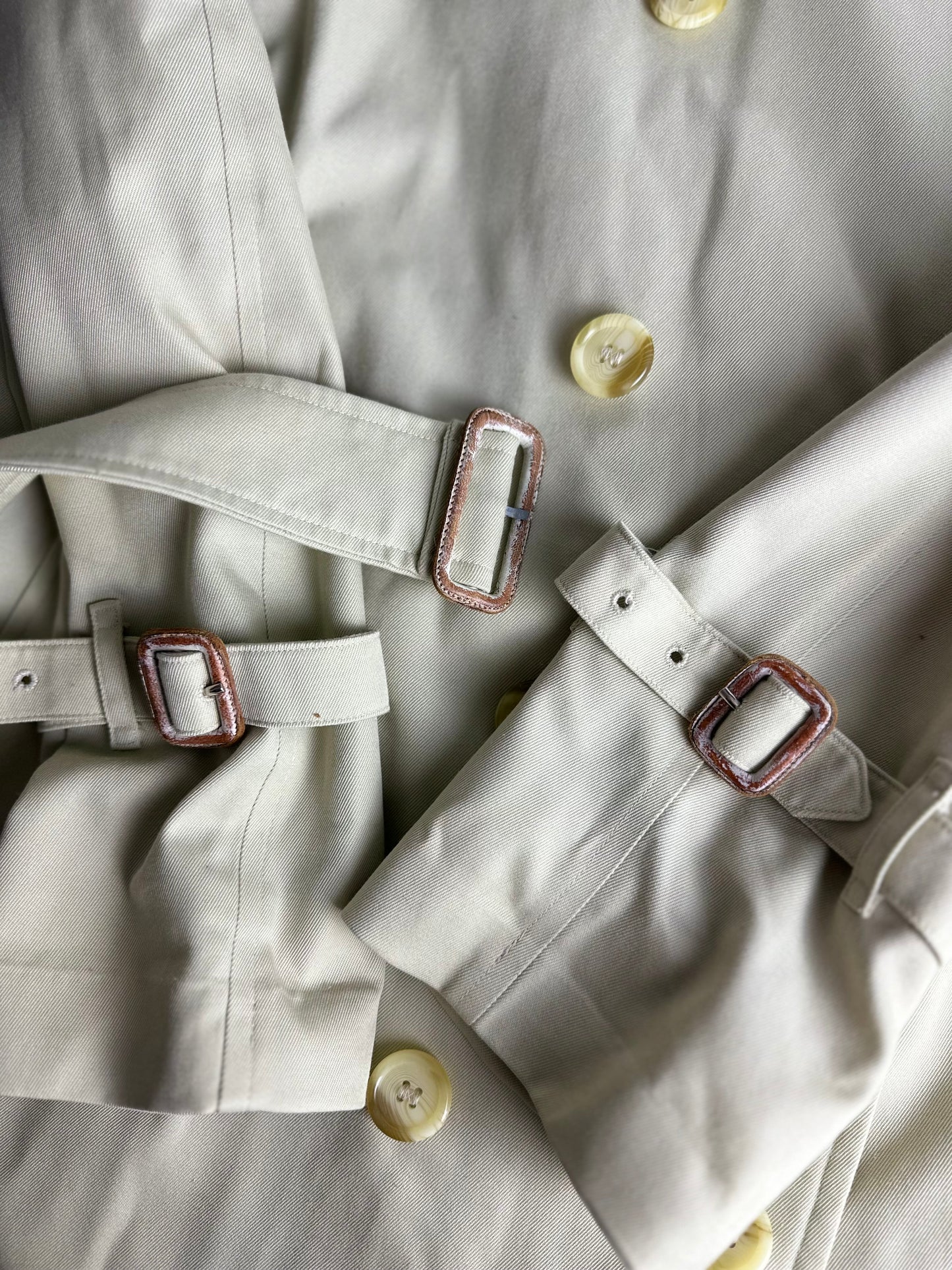 Burberrys Trenchcoat (12/M)