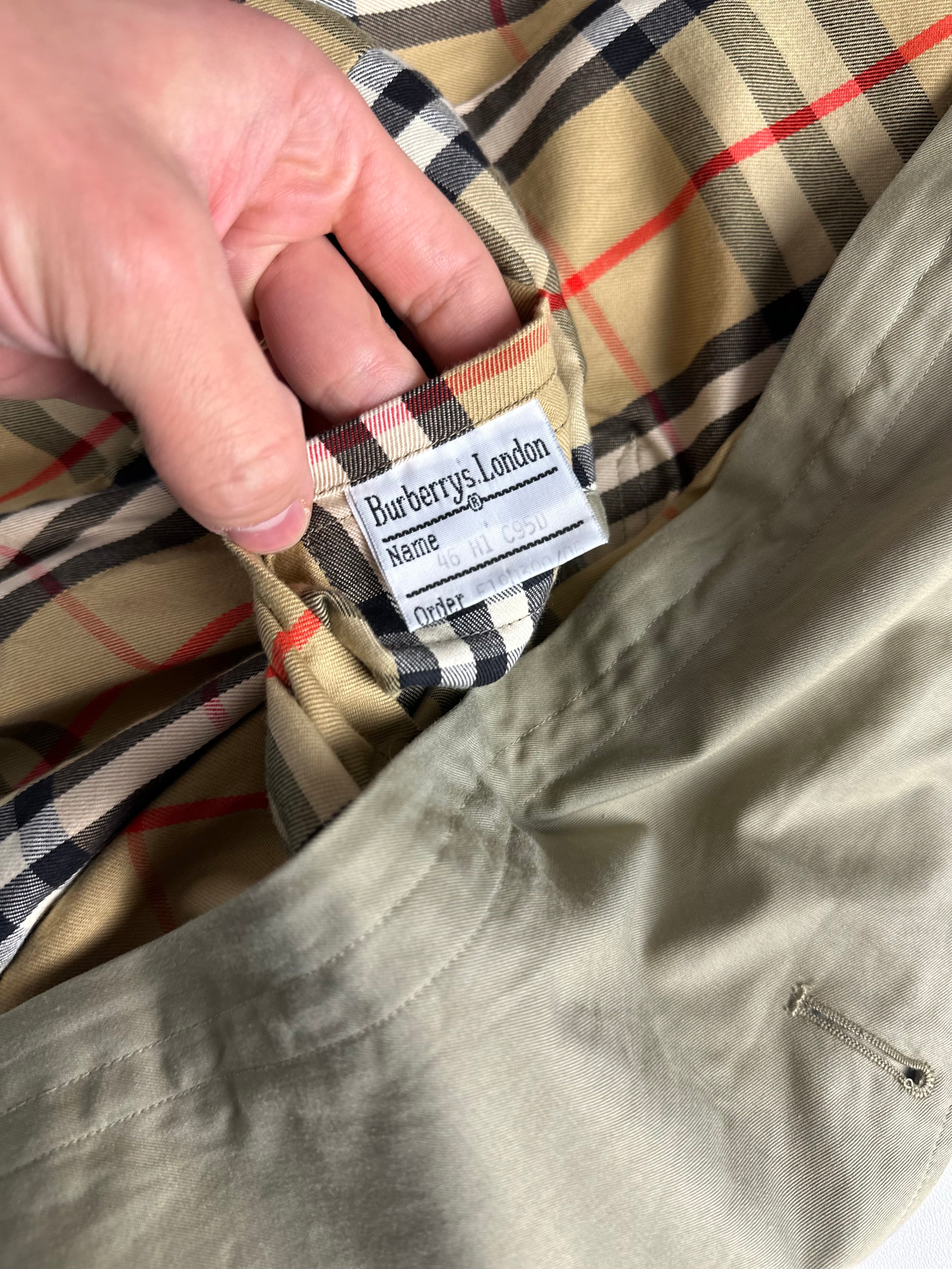 Burberrys Carcoat (46/S) including Inlet