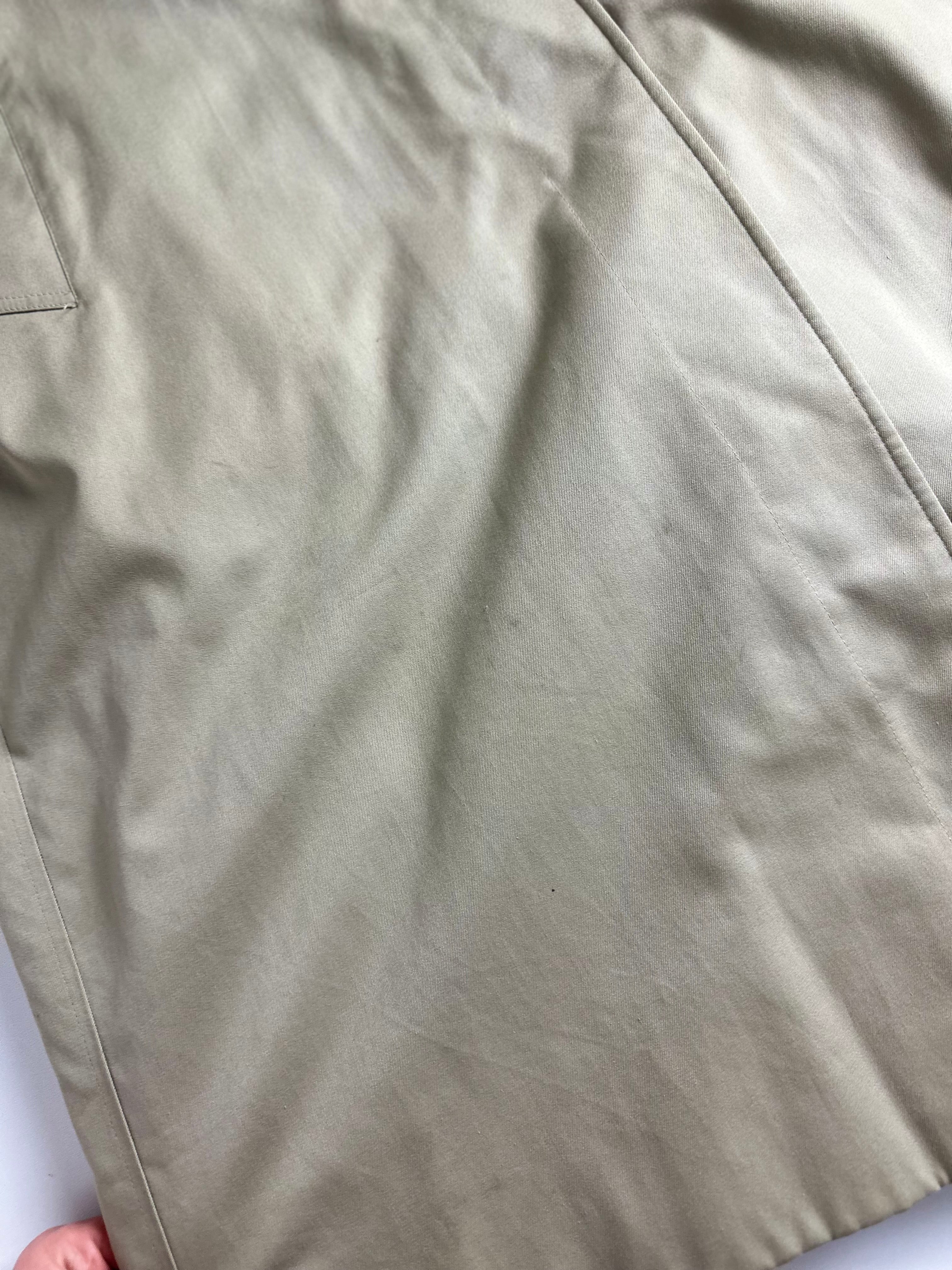 Burberrys Trenchcoat (12/M) including Inlet