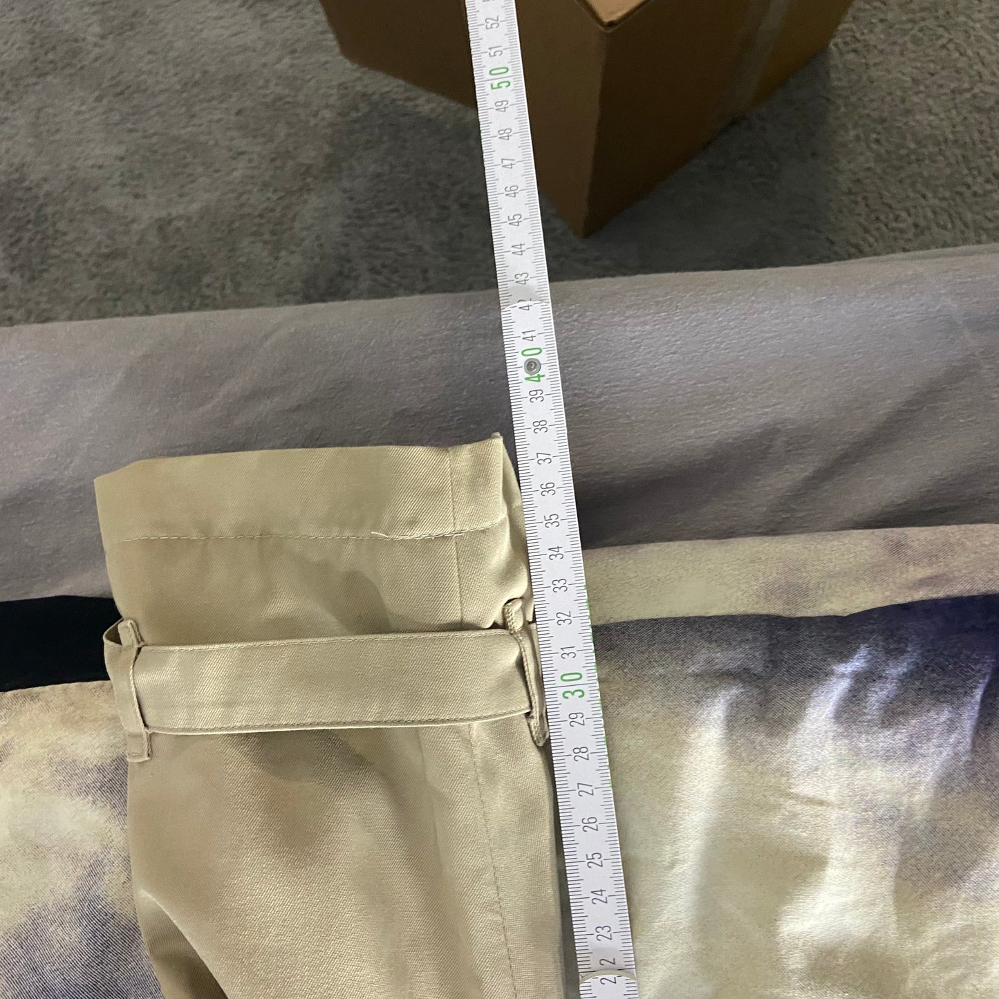 Burberrys Trenchcoat (12/M) including Inlet