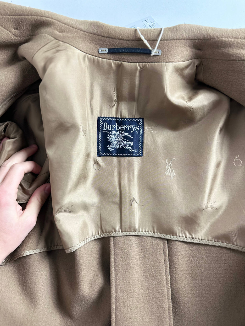 Burberrys Coat (50/L)