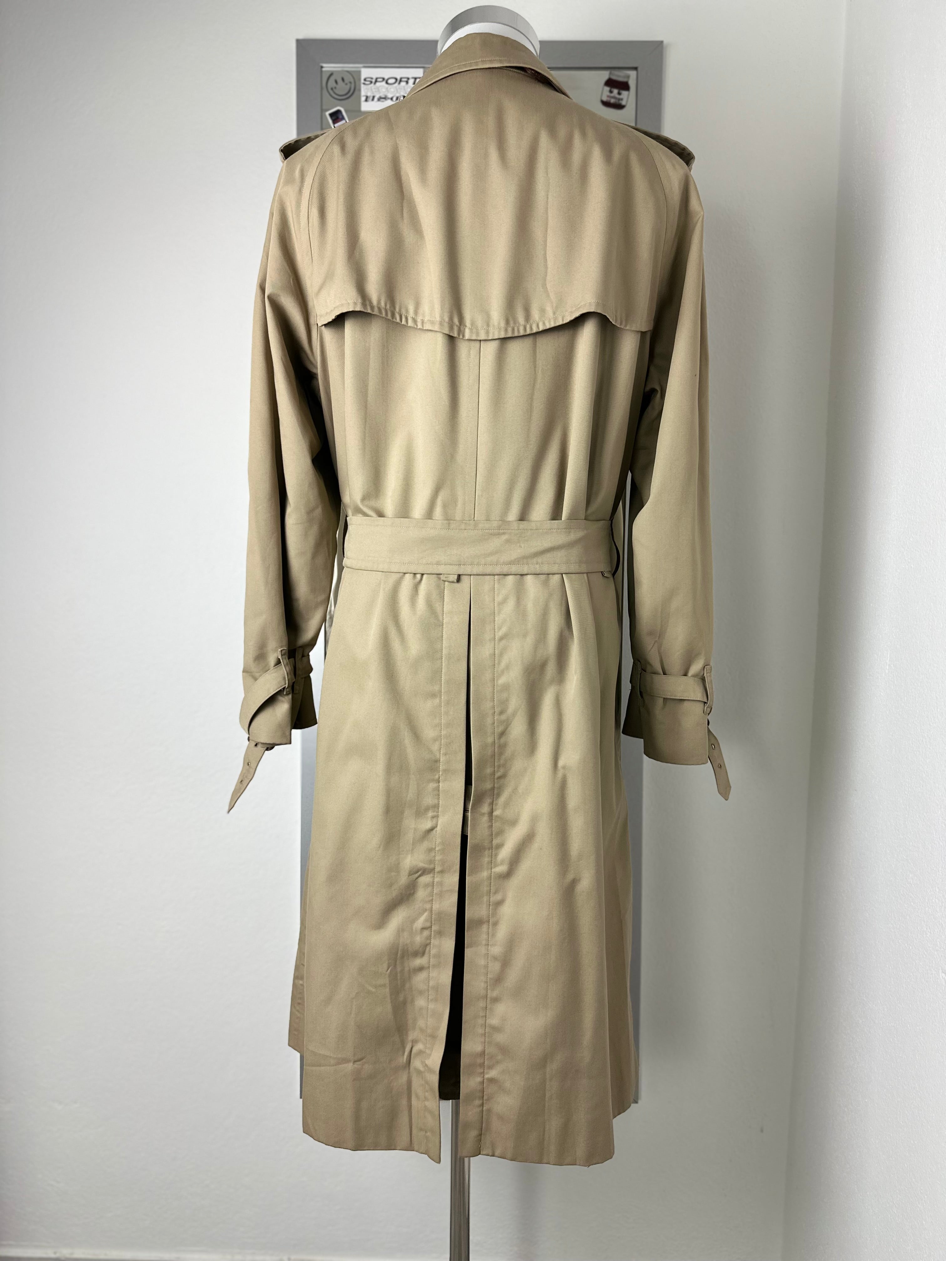 Burberrys Trenchcoat (50/L)
