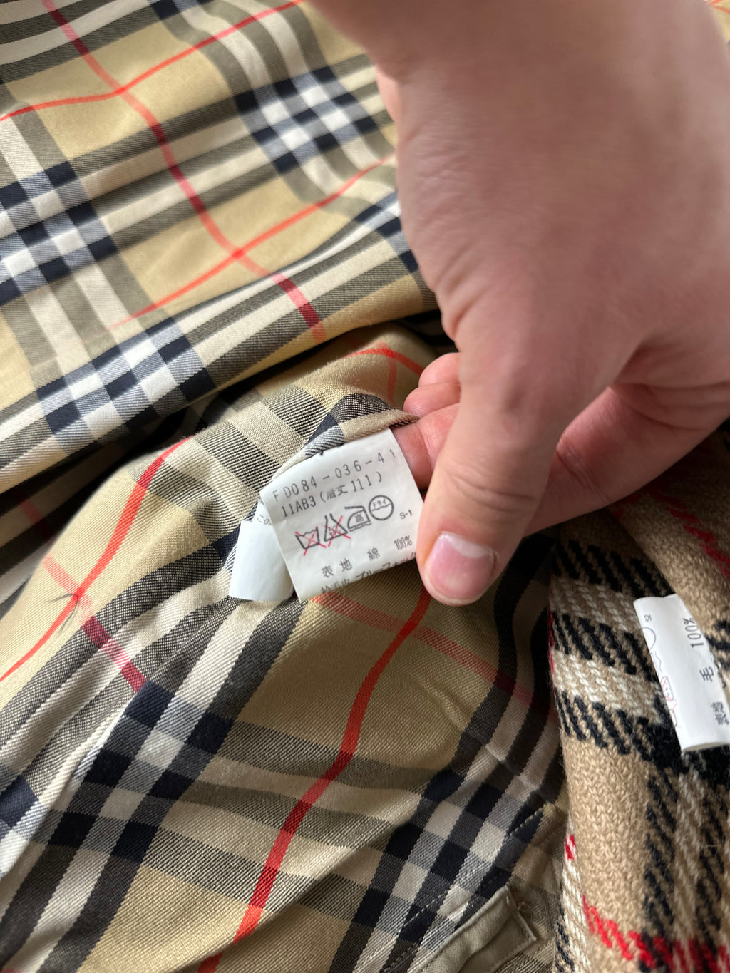 Burberrys Trenchcoat (8/XS) including Inlet