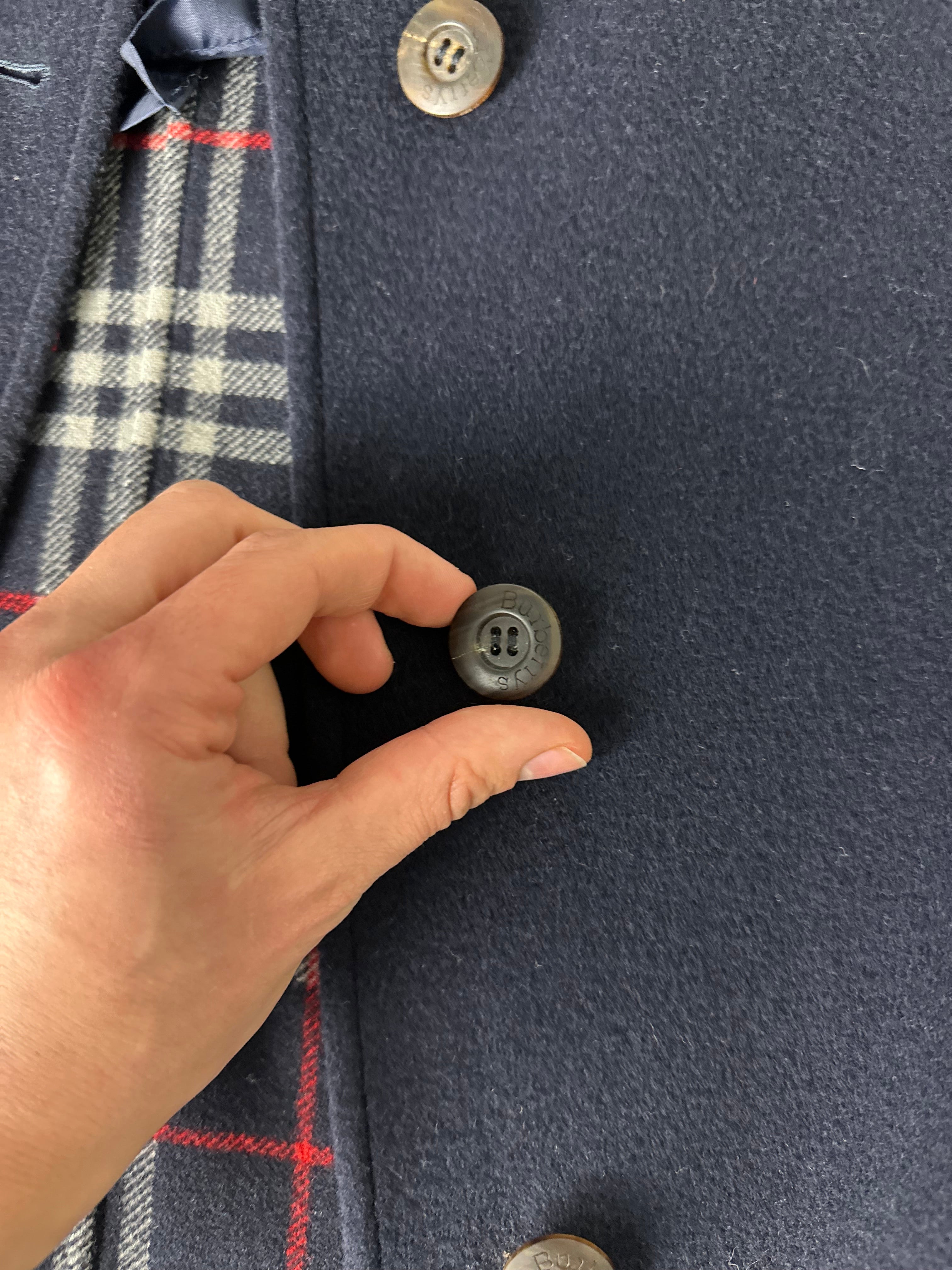 Burberrys Coat (12/M)