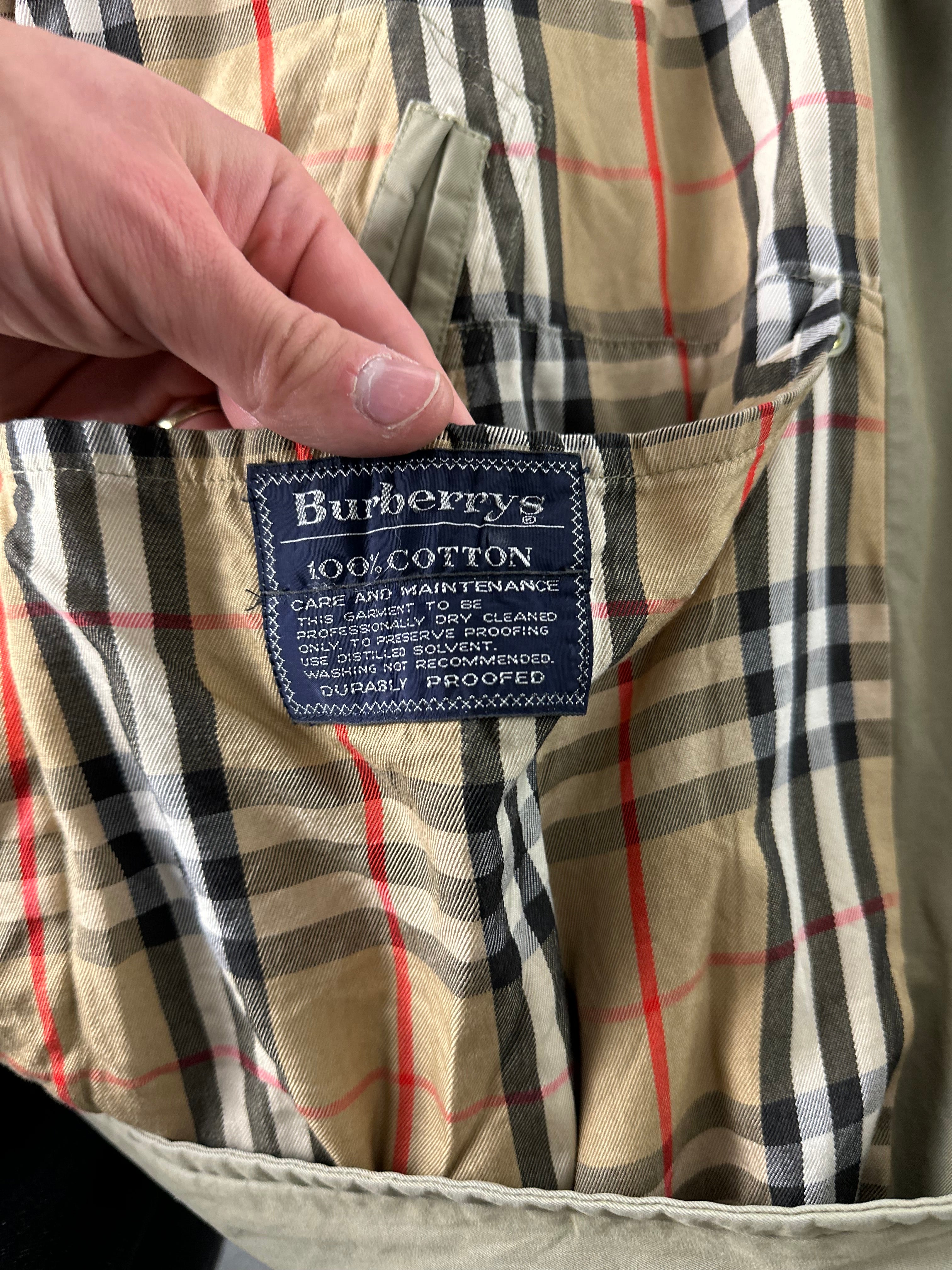 Burberrys Trenchcoat (48/M)