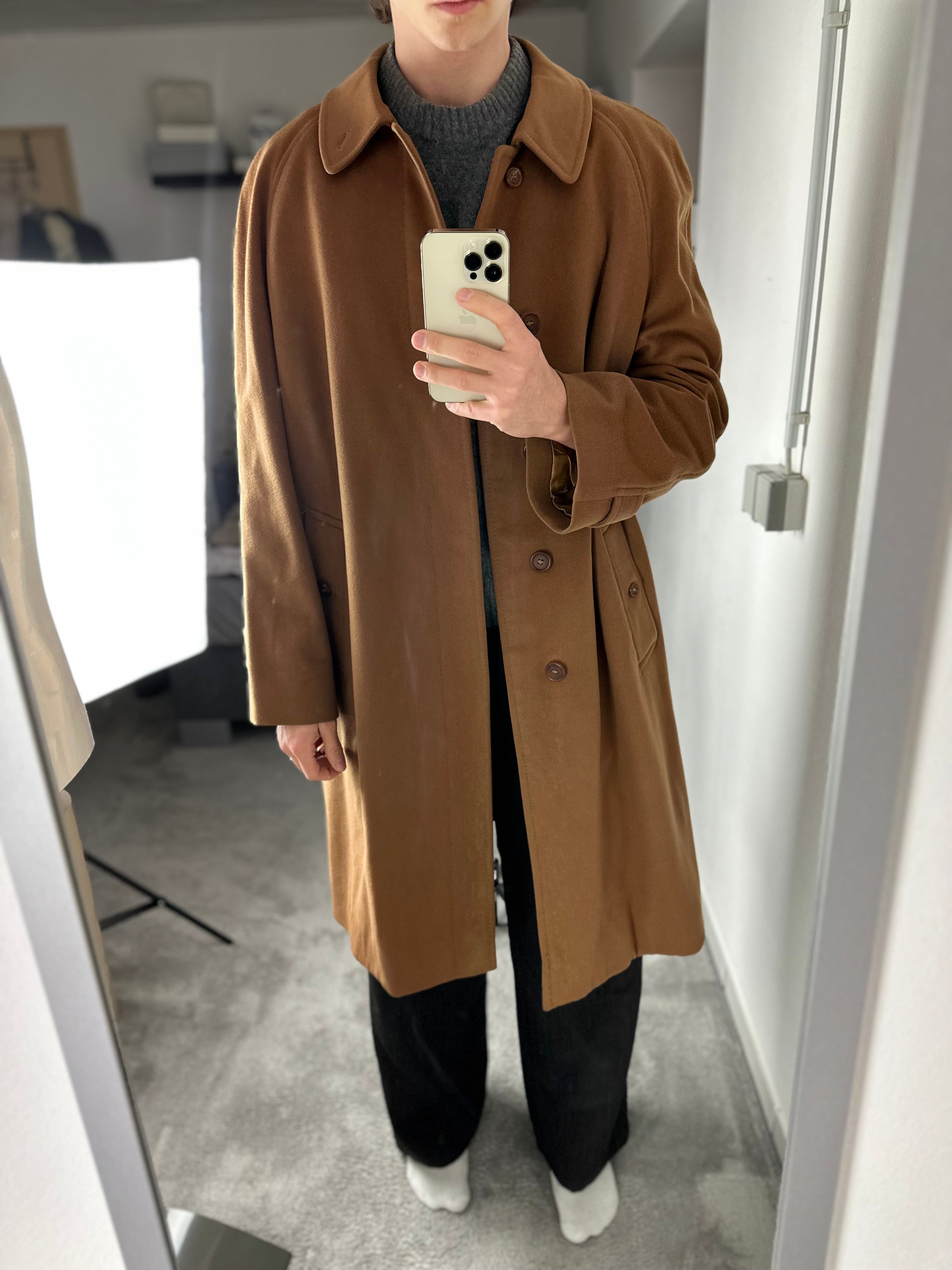 Burberrys Coat (52/L)