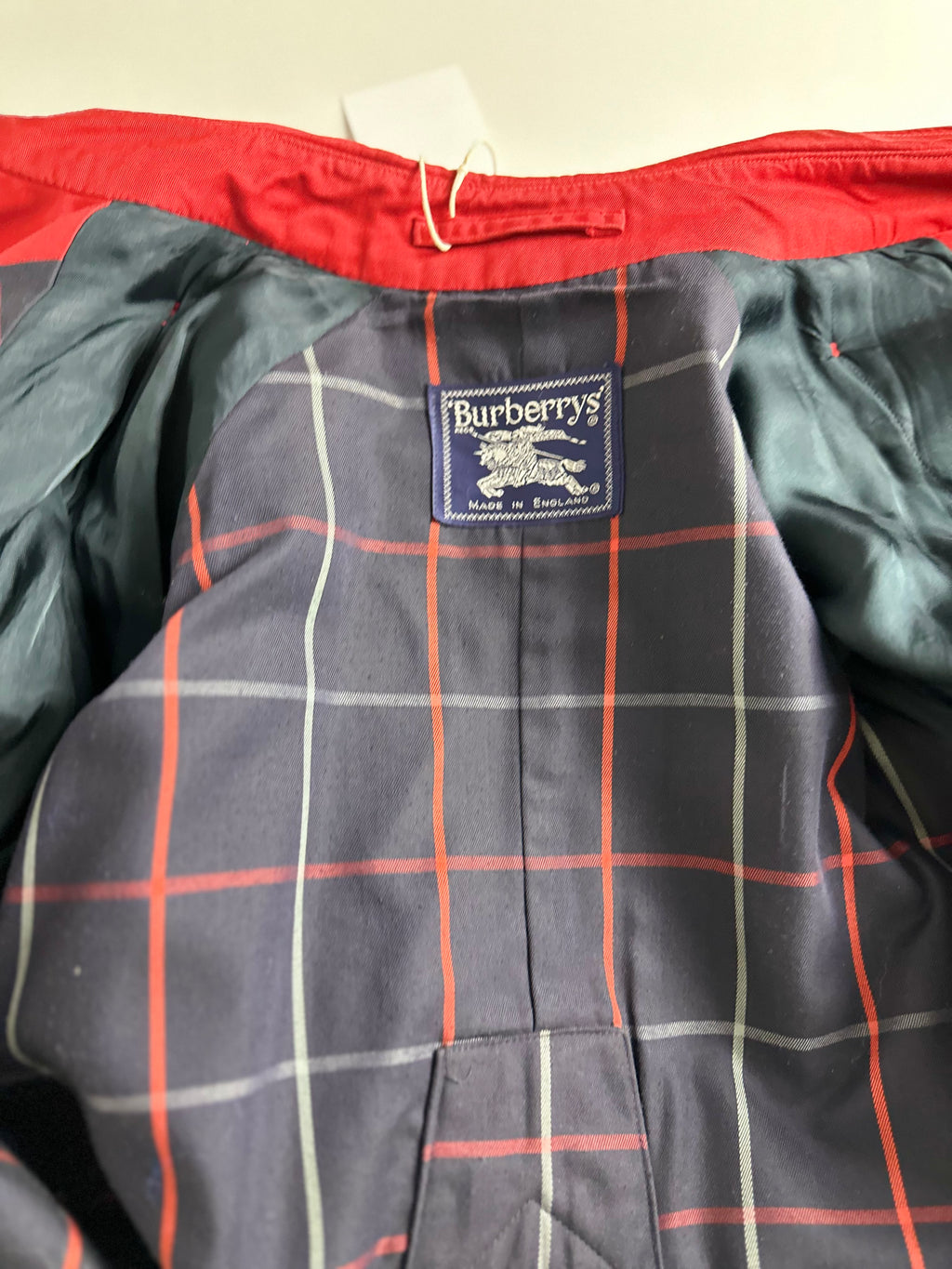 Burberrys Trenchcoat (14/L)