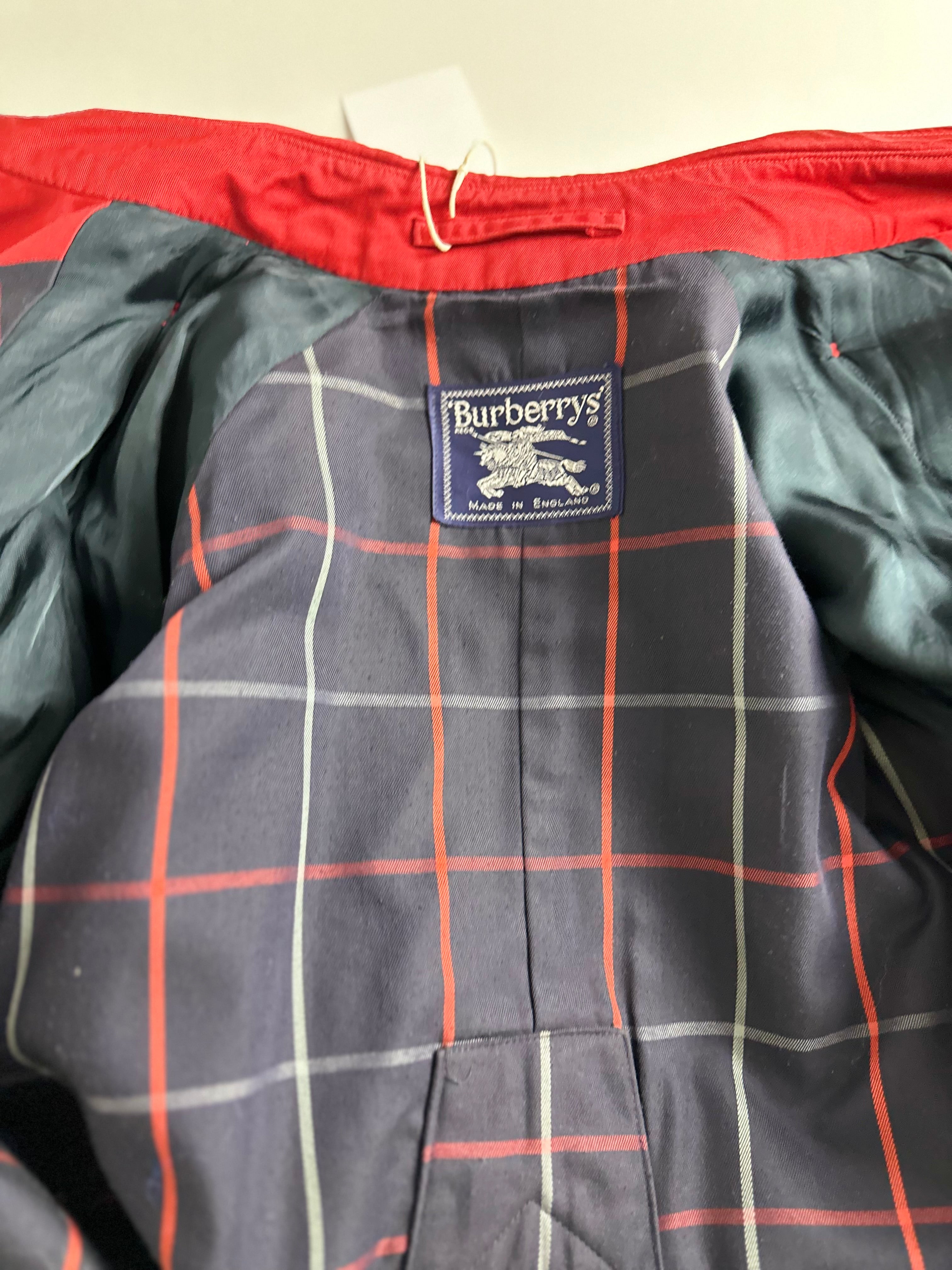 Burberrys Trenchcoat (14/L)