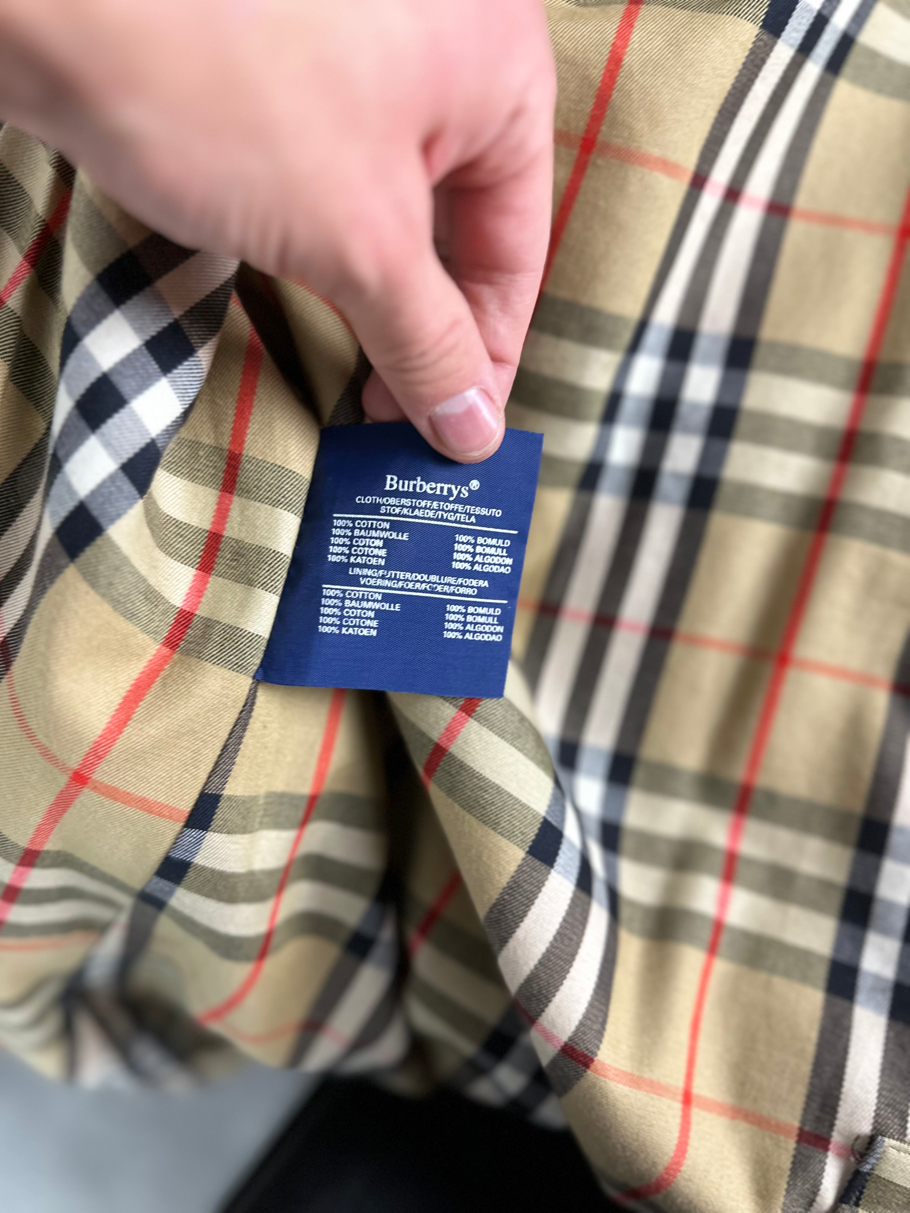 Burberrys Trenchcoat (50/L)