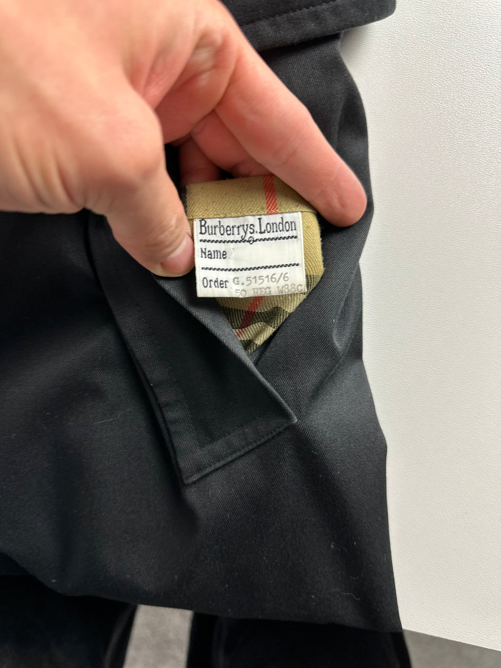 Burberrys Trenchcoat (50/L) including Inlet