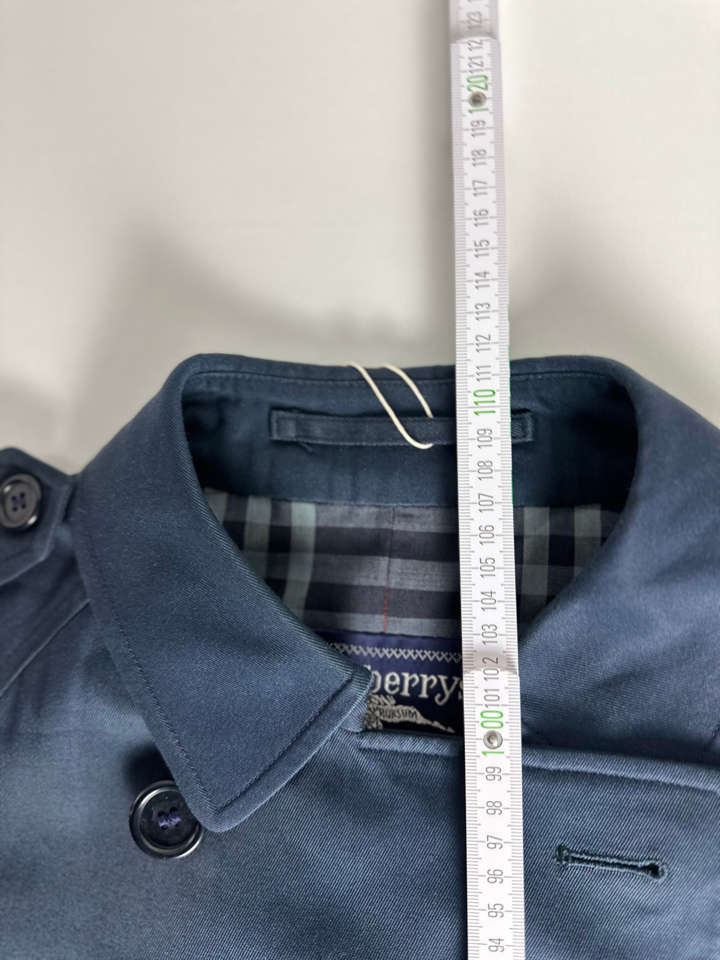 Burberrys Trenchcoat (12/M)