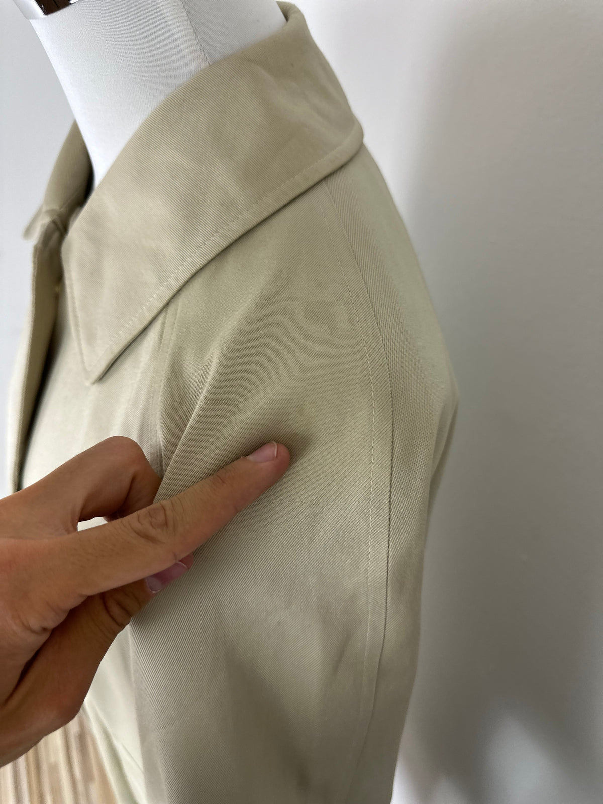 Vintage Burberry Trench Coat Creme Size 14 L